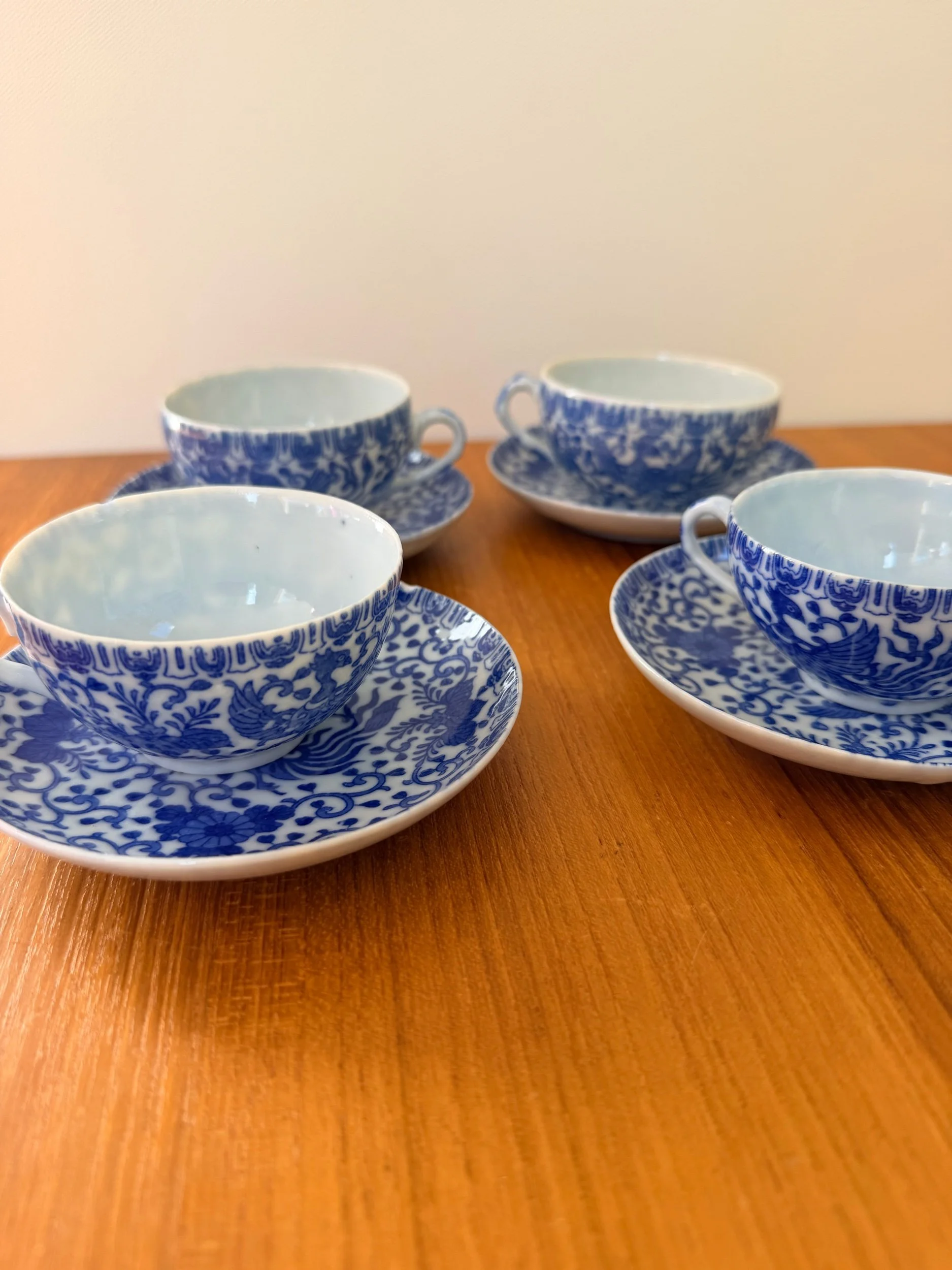 blue & white Japanese teacup set