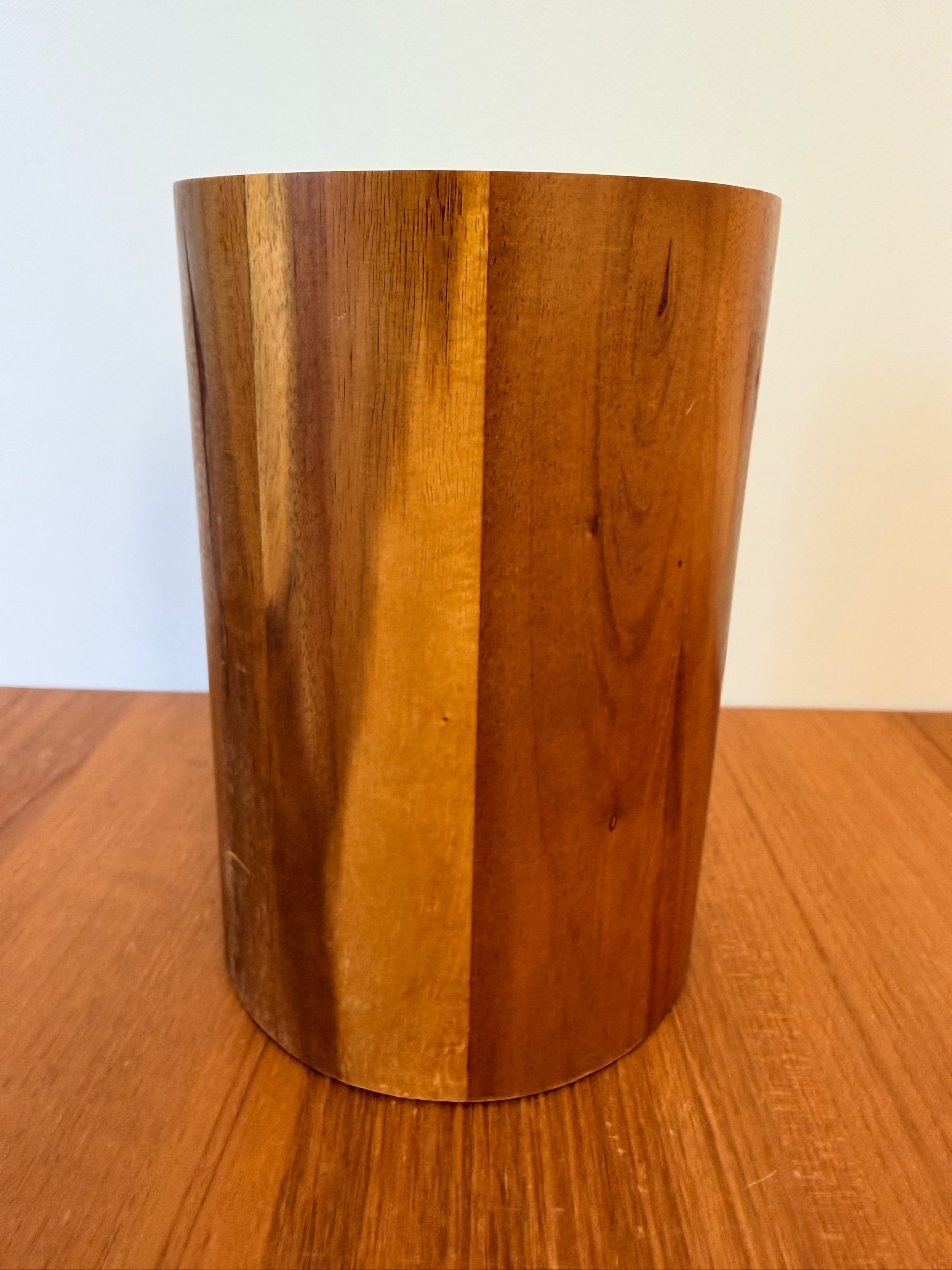 wood utensil crock