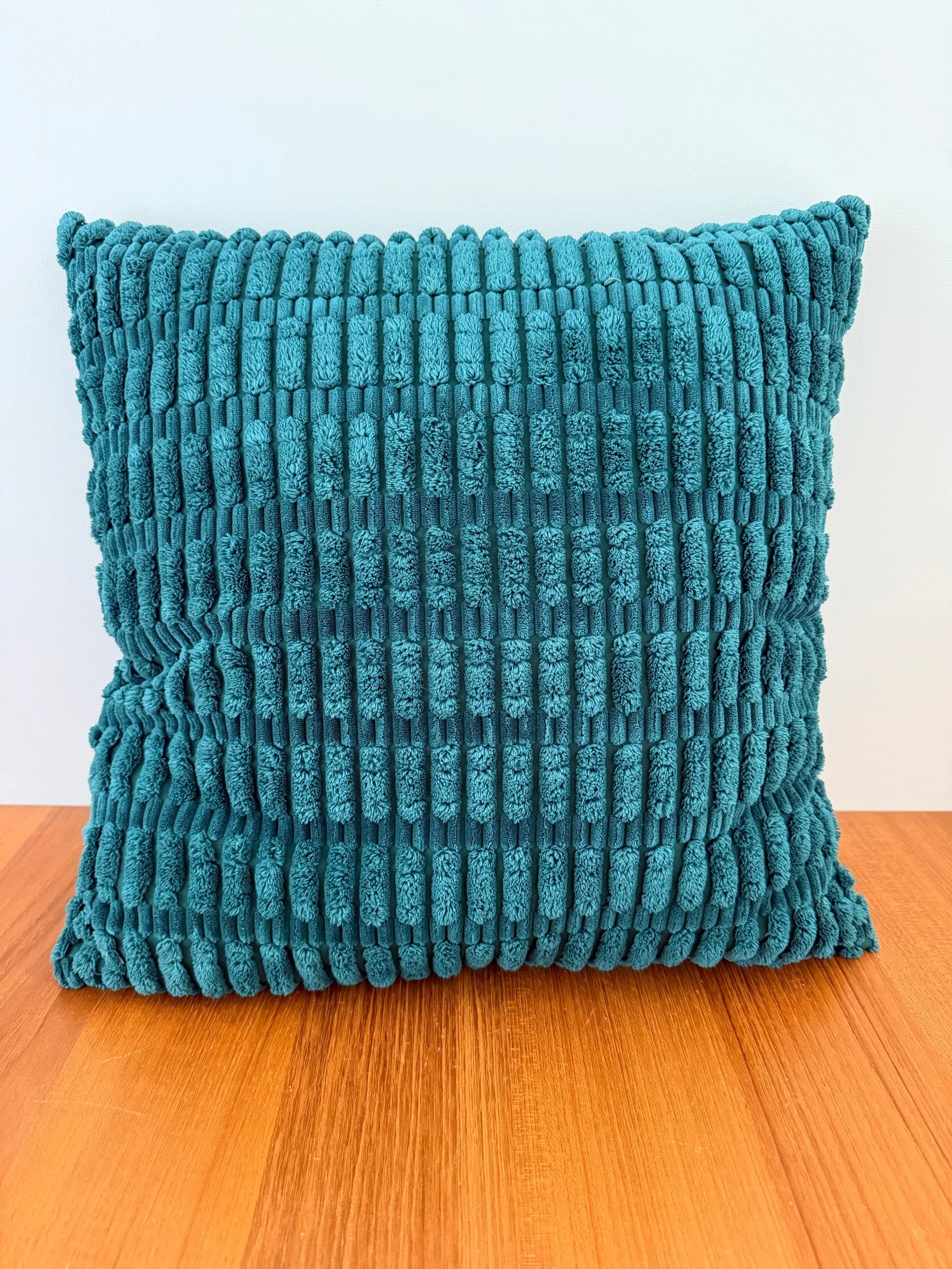 emerald green textured pillow