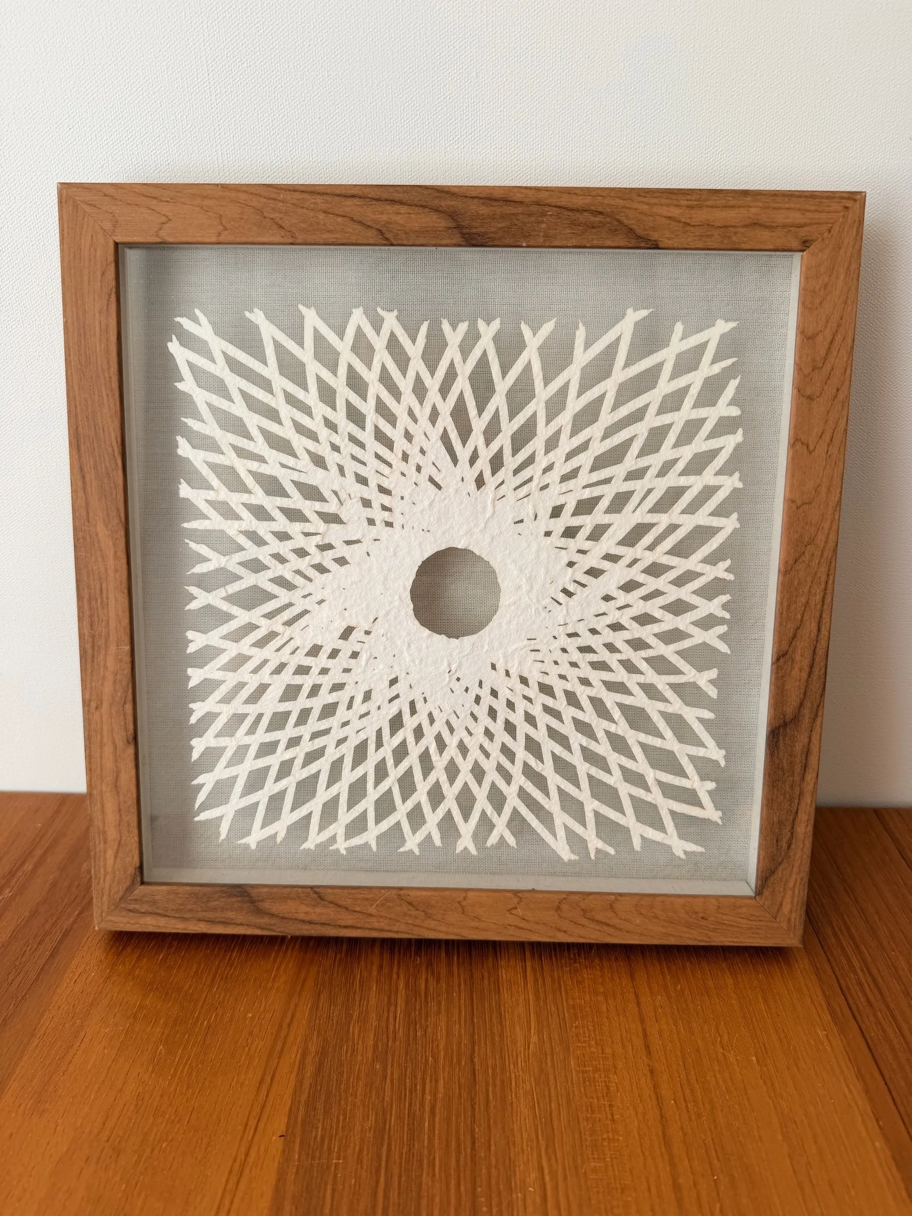 small starburst paper art