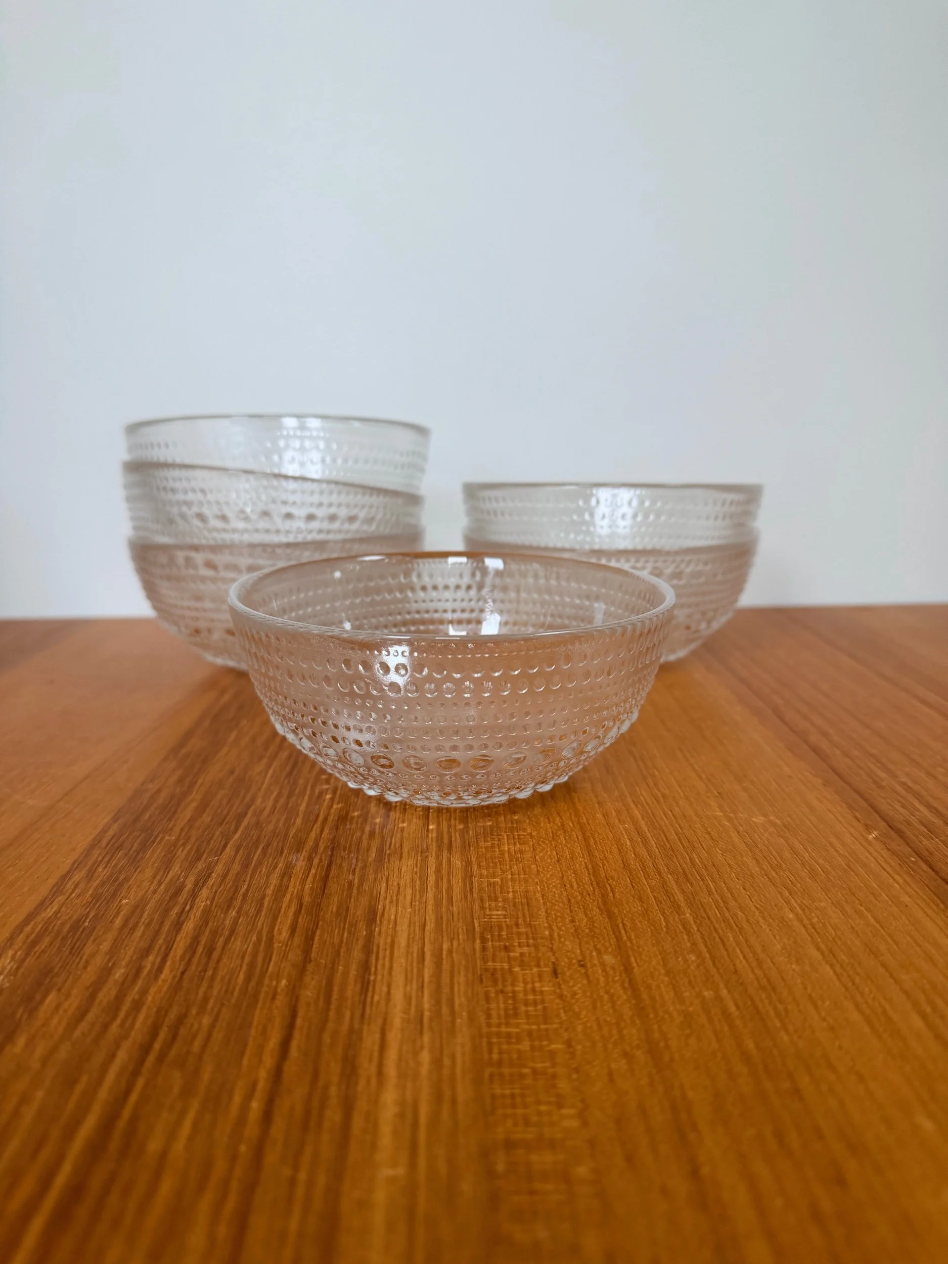 6 glass polka dot bowls