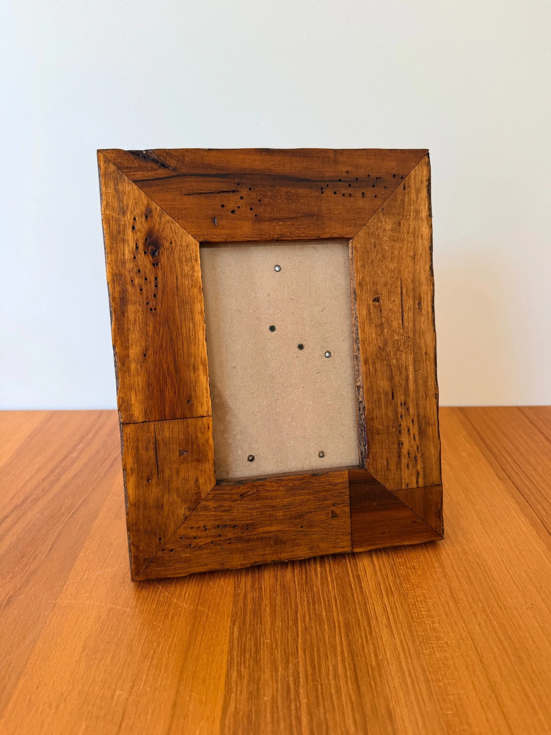 reclaimed wood picture frame