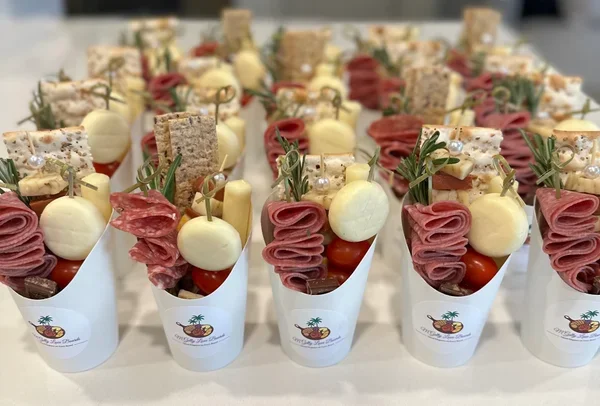 Mini Island Cups