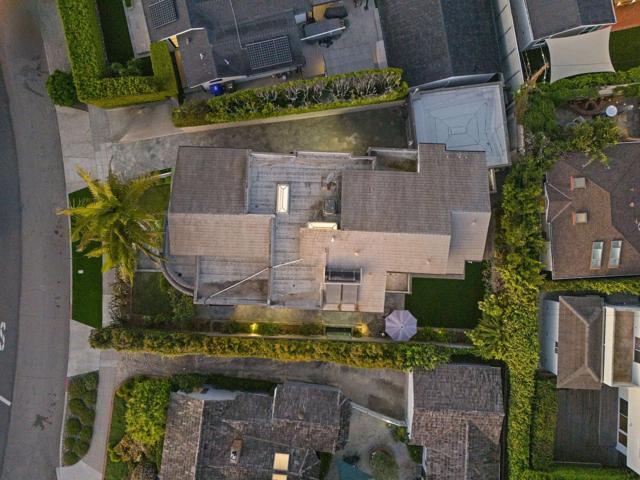 25_71-web-or-mls-DJI_20260319192116_0285_D.jpg