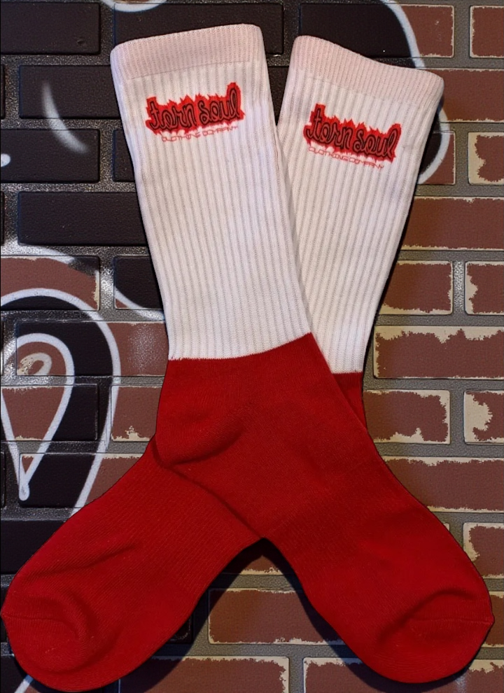 SUBURBAN TRASH FLEECE SOCKS