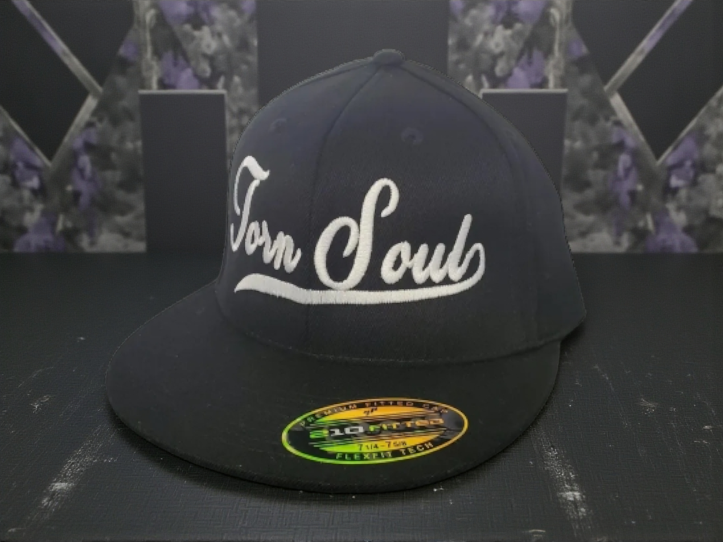 AMERICANA FITTED CAP