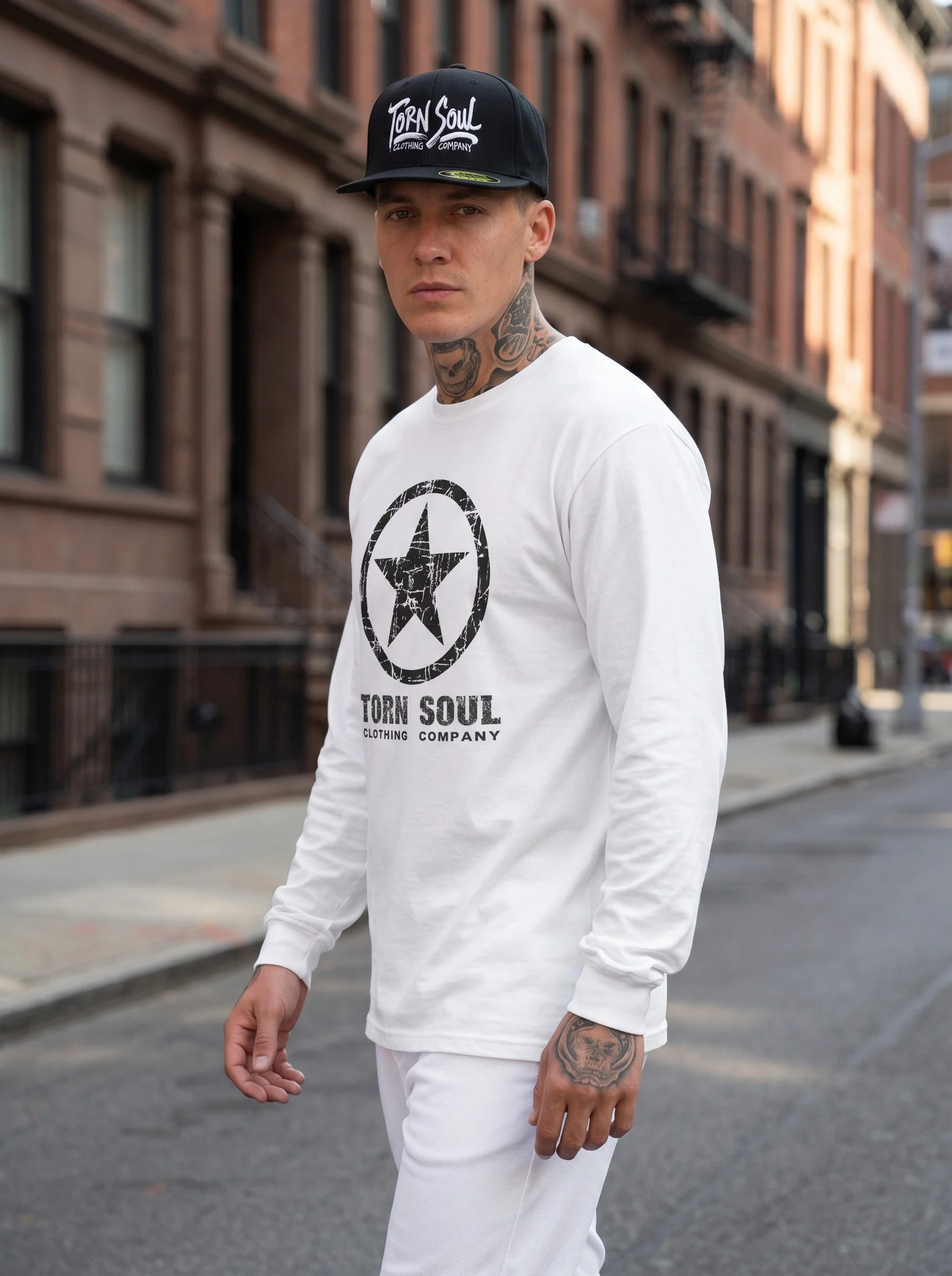 ARMORED LONG SLEEVE TEE