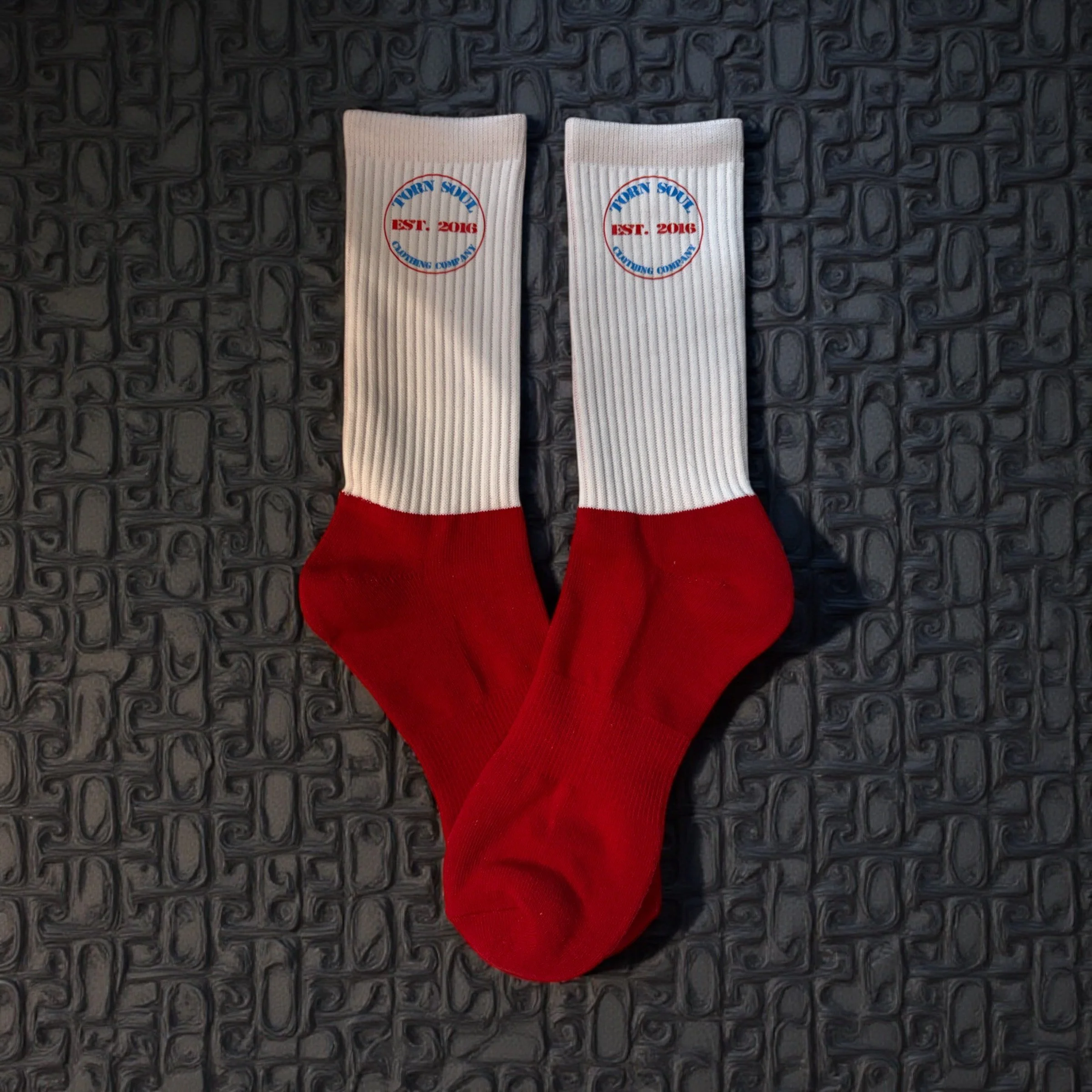 ESTABLISHED FLEECE SOCKS