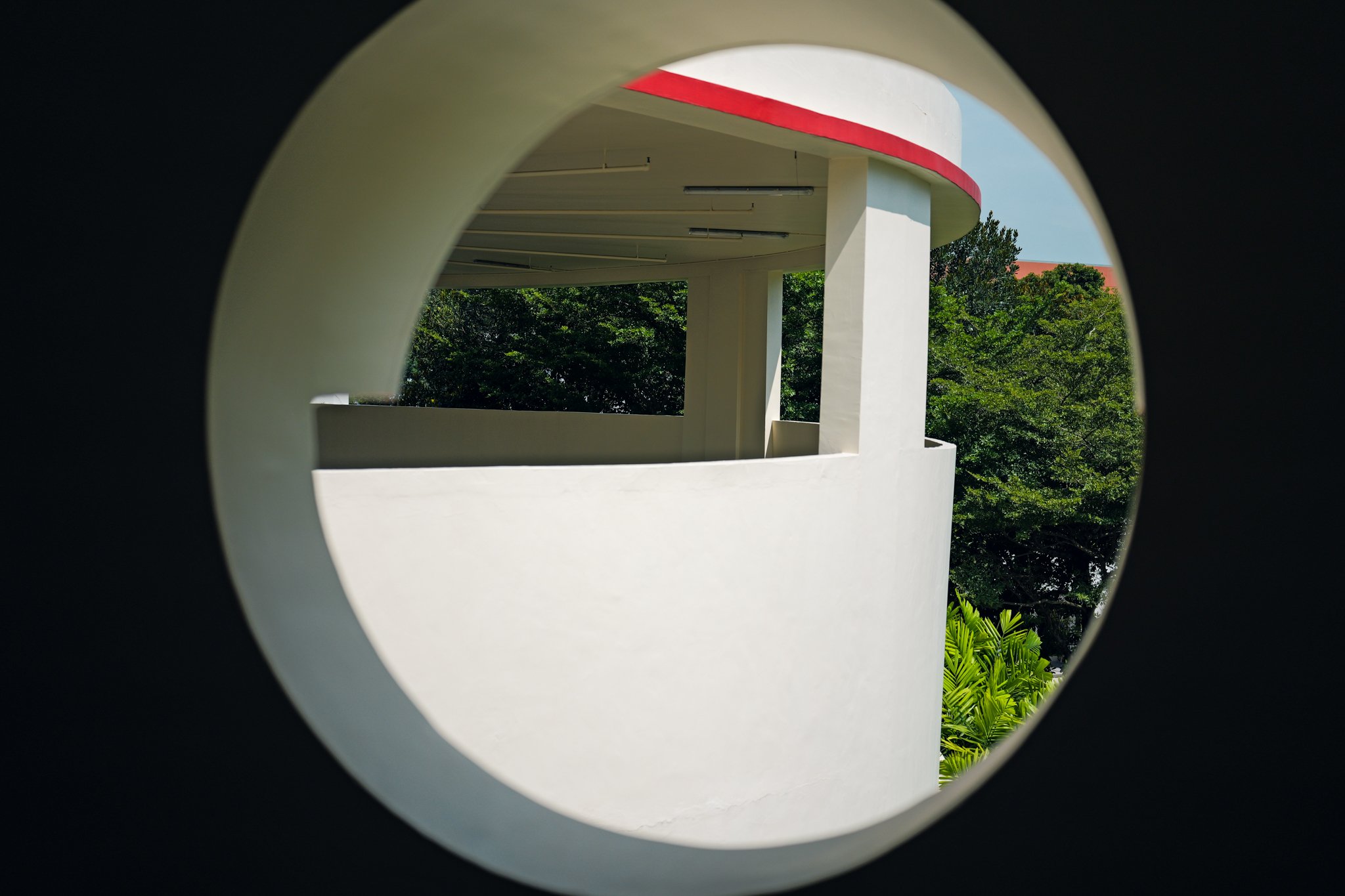 Leica Q3 43 Singapore_Tiong Bahru-2.jpg