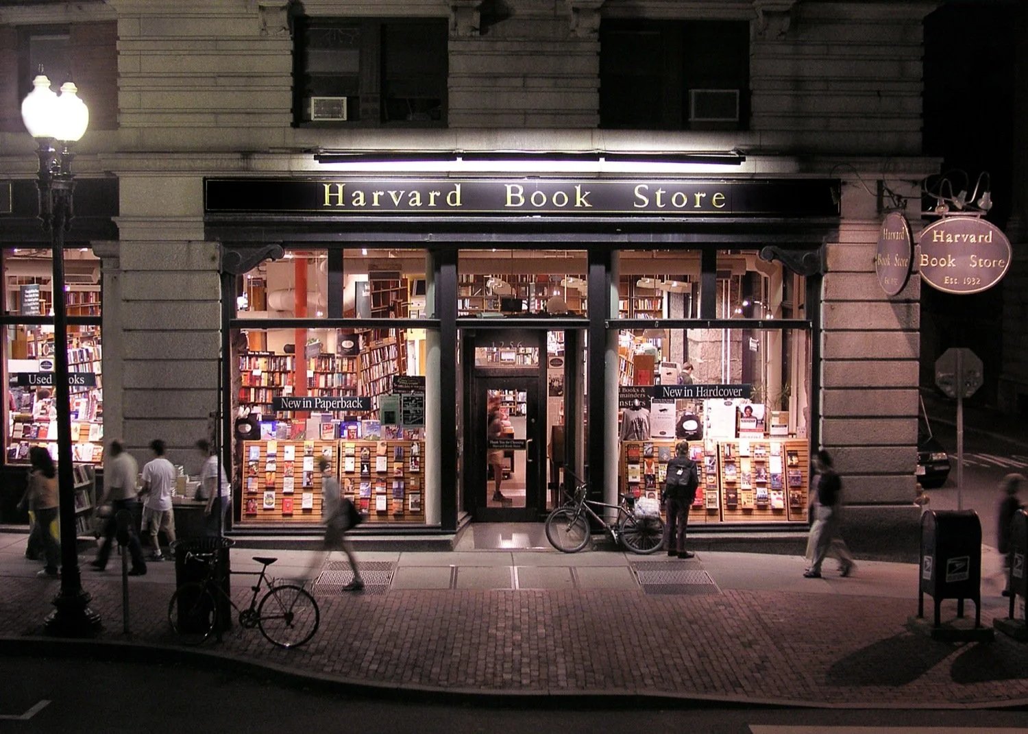 Boston - Harvard Bookstore