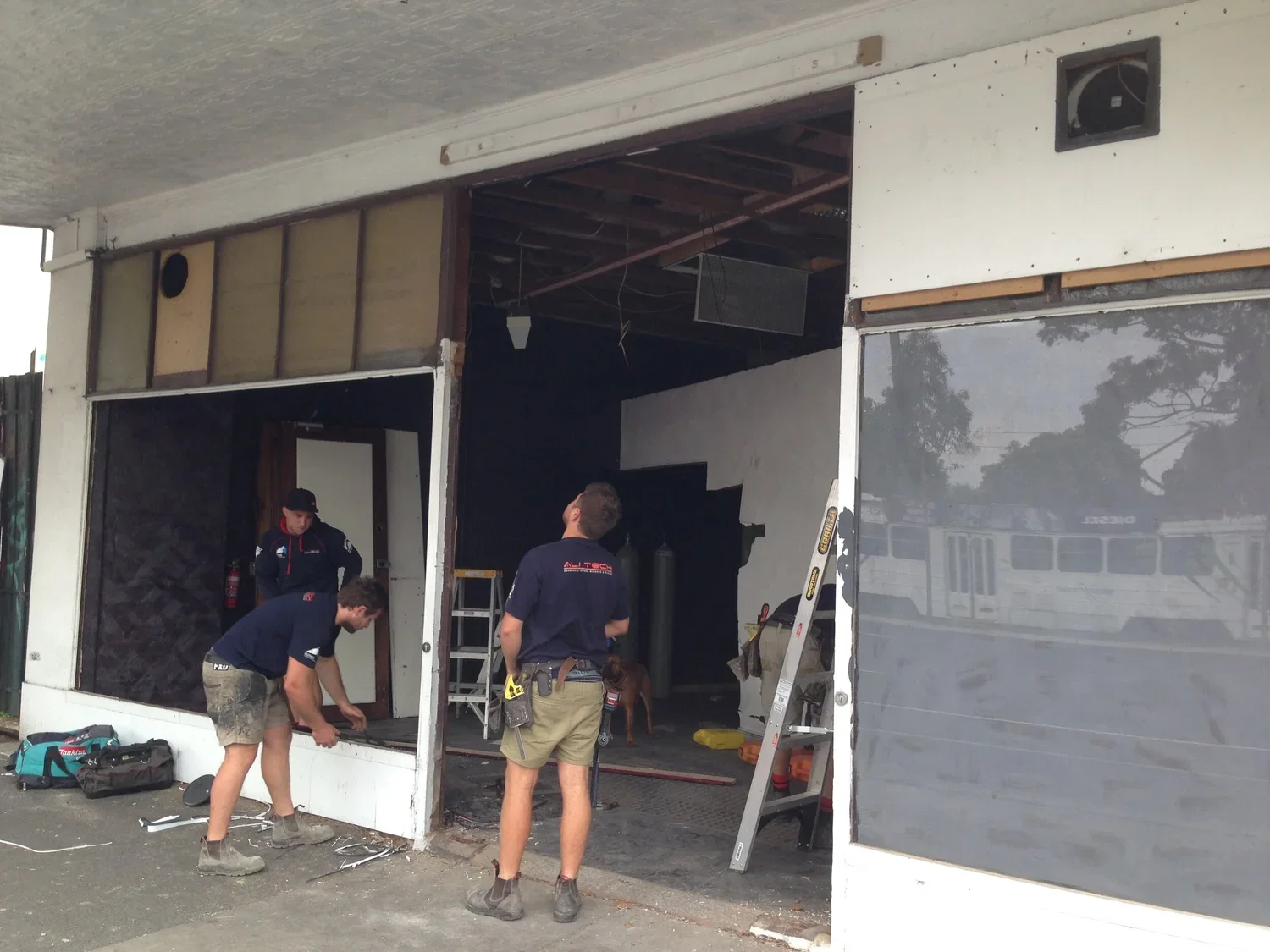 new-window-facade-st-kilda-rd.jpeg.webp