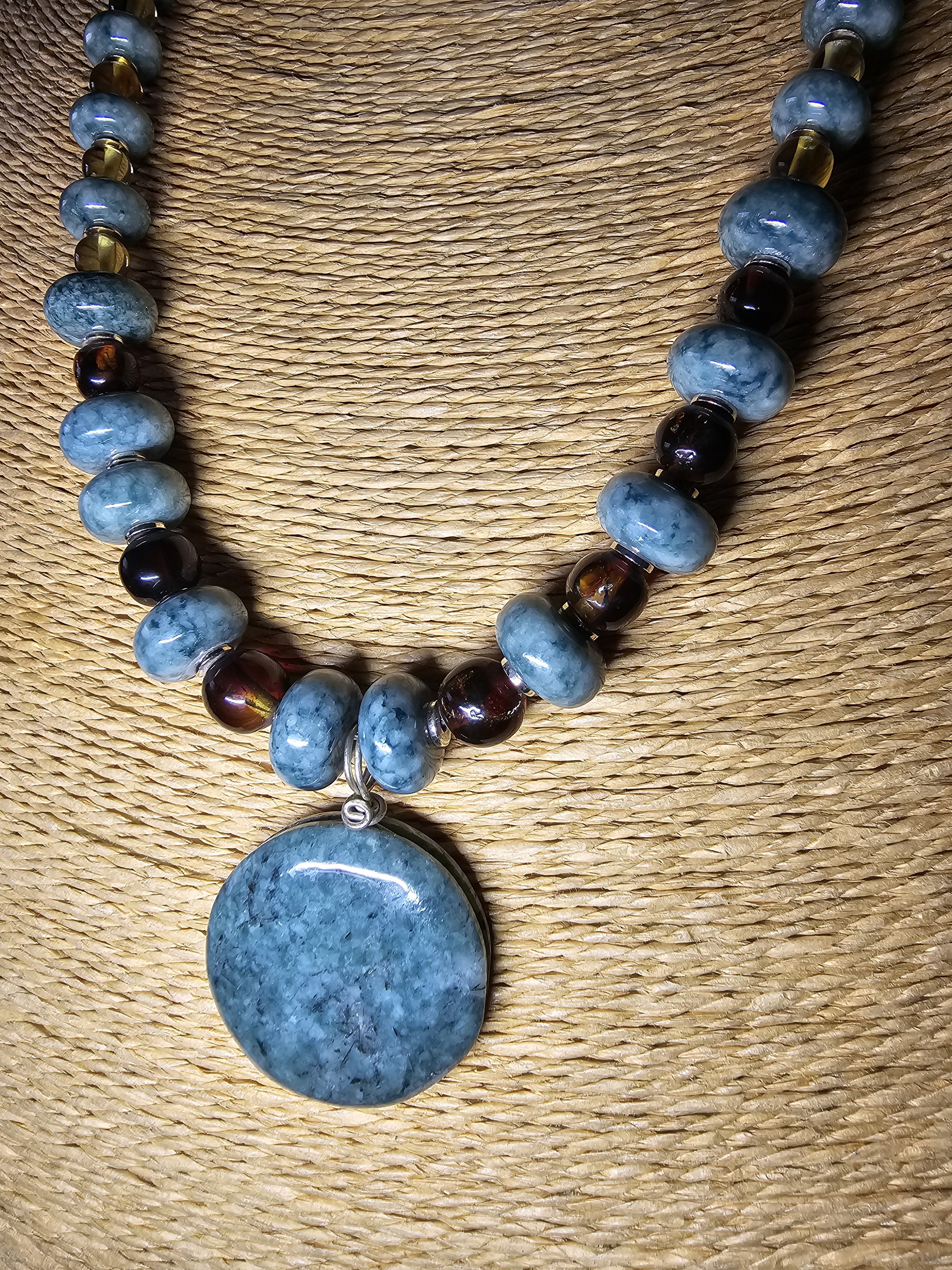 blue-jade-amber-bead-pectoral-fan-collar-necklace-detail_qwqchv.jpg