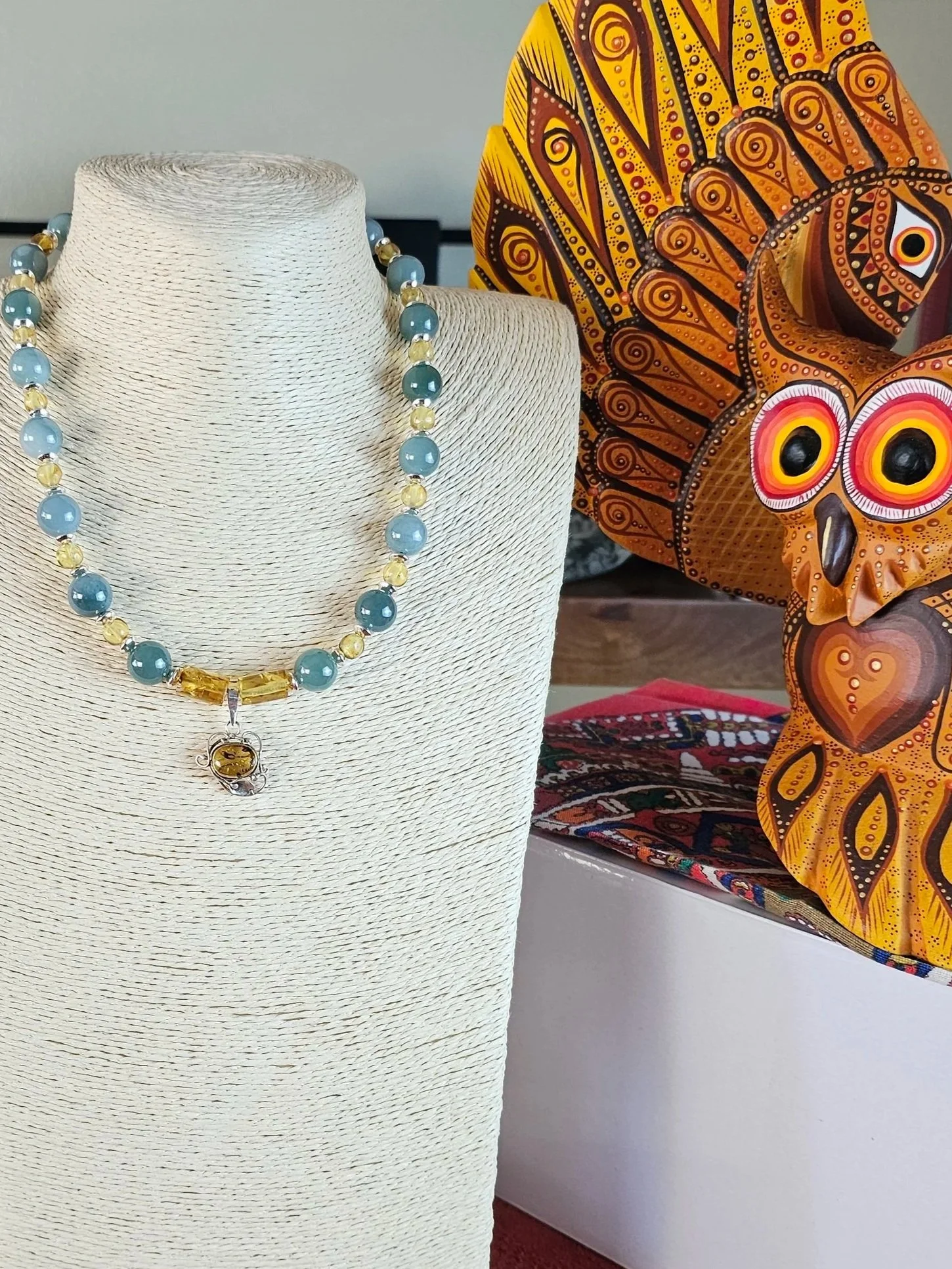 amber+prehistoric+claw+pendant+6.jpg