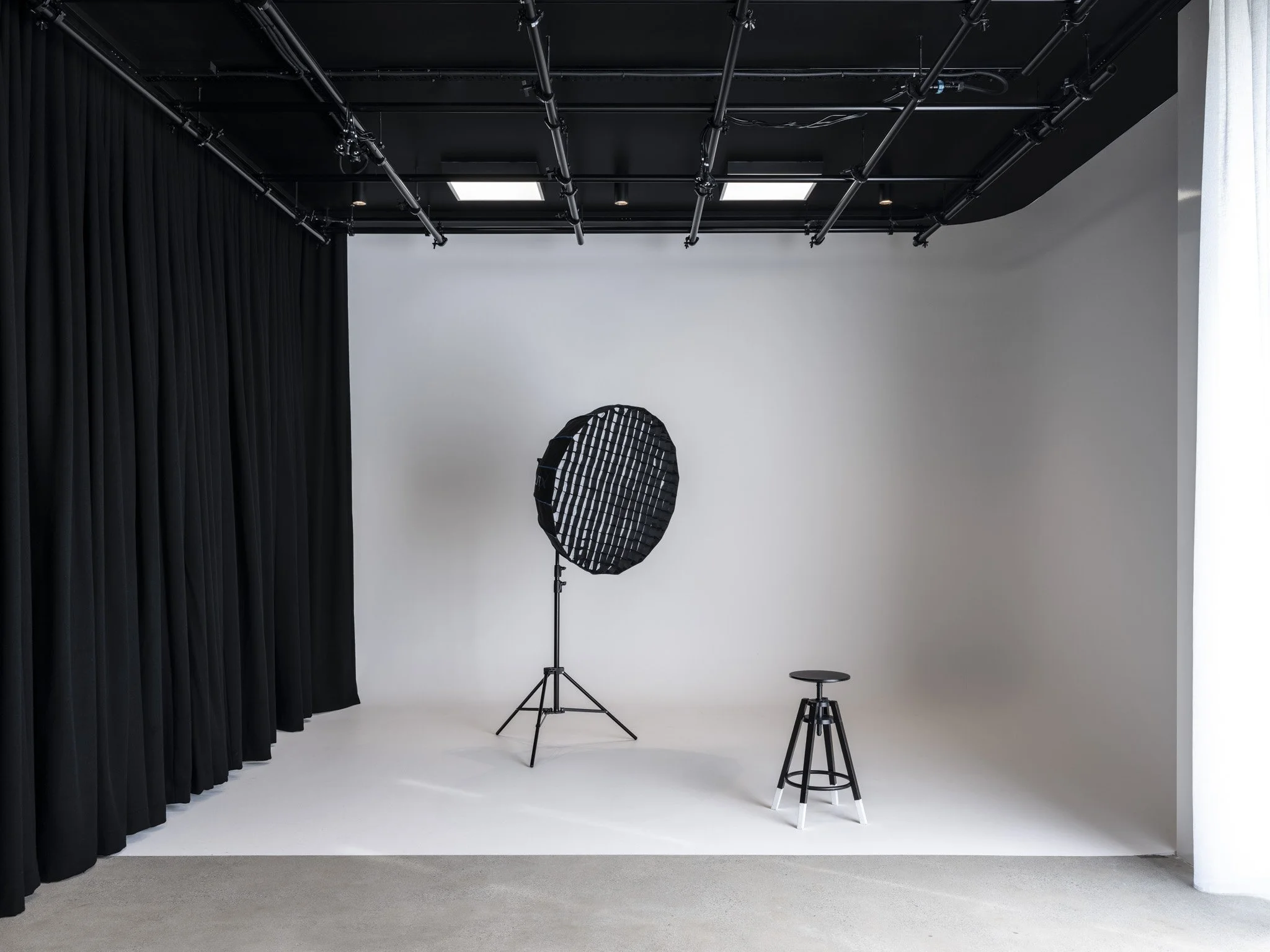 Studio C photography studio with corner cyclorama and professional lighting at Citadel Sydney