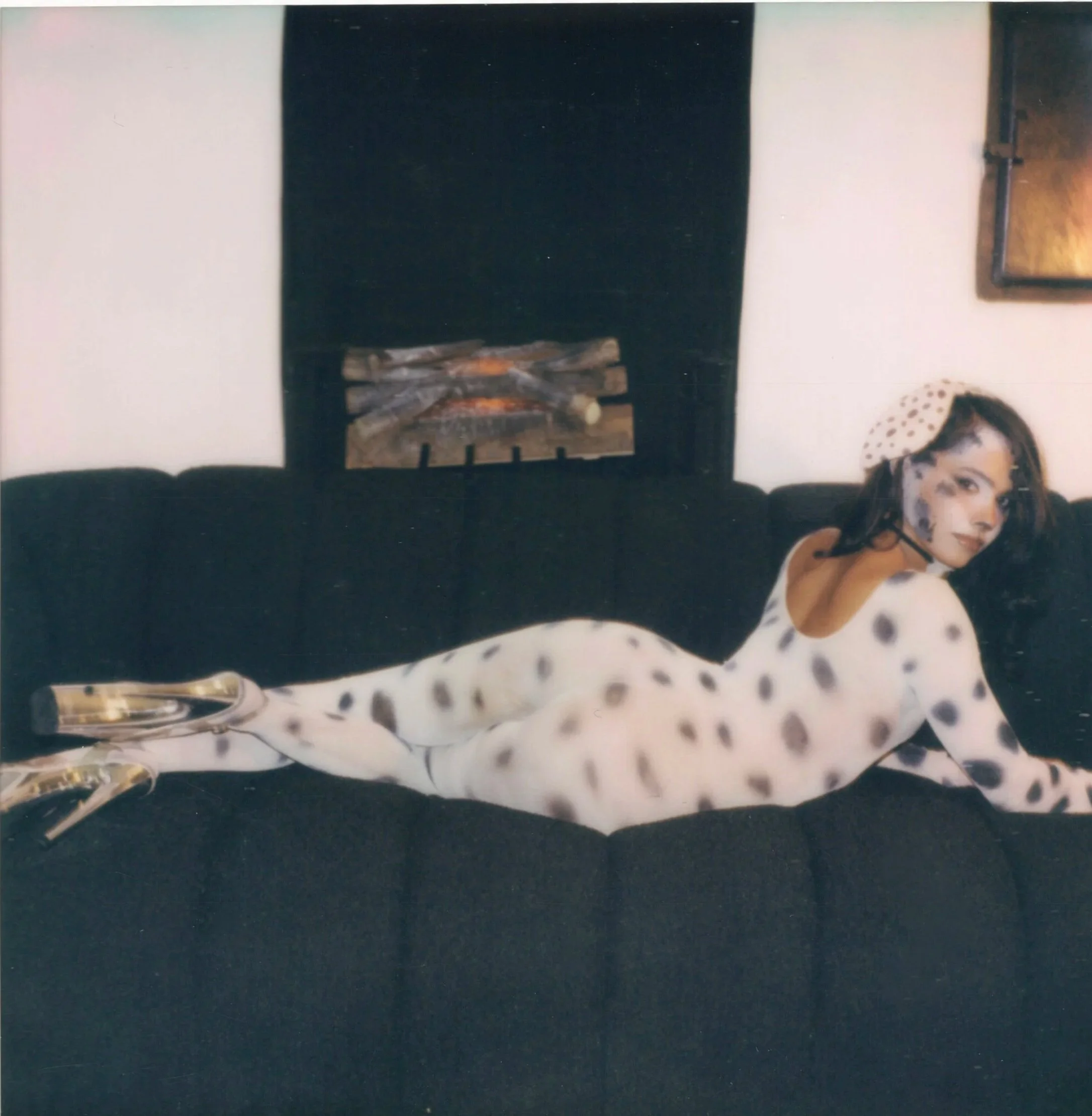 mia+x+frankie+cat+and+dog+16SEP2026+wmf+POLAROIDS0007.jpg