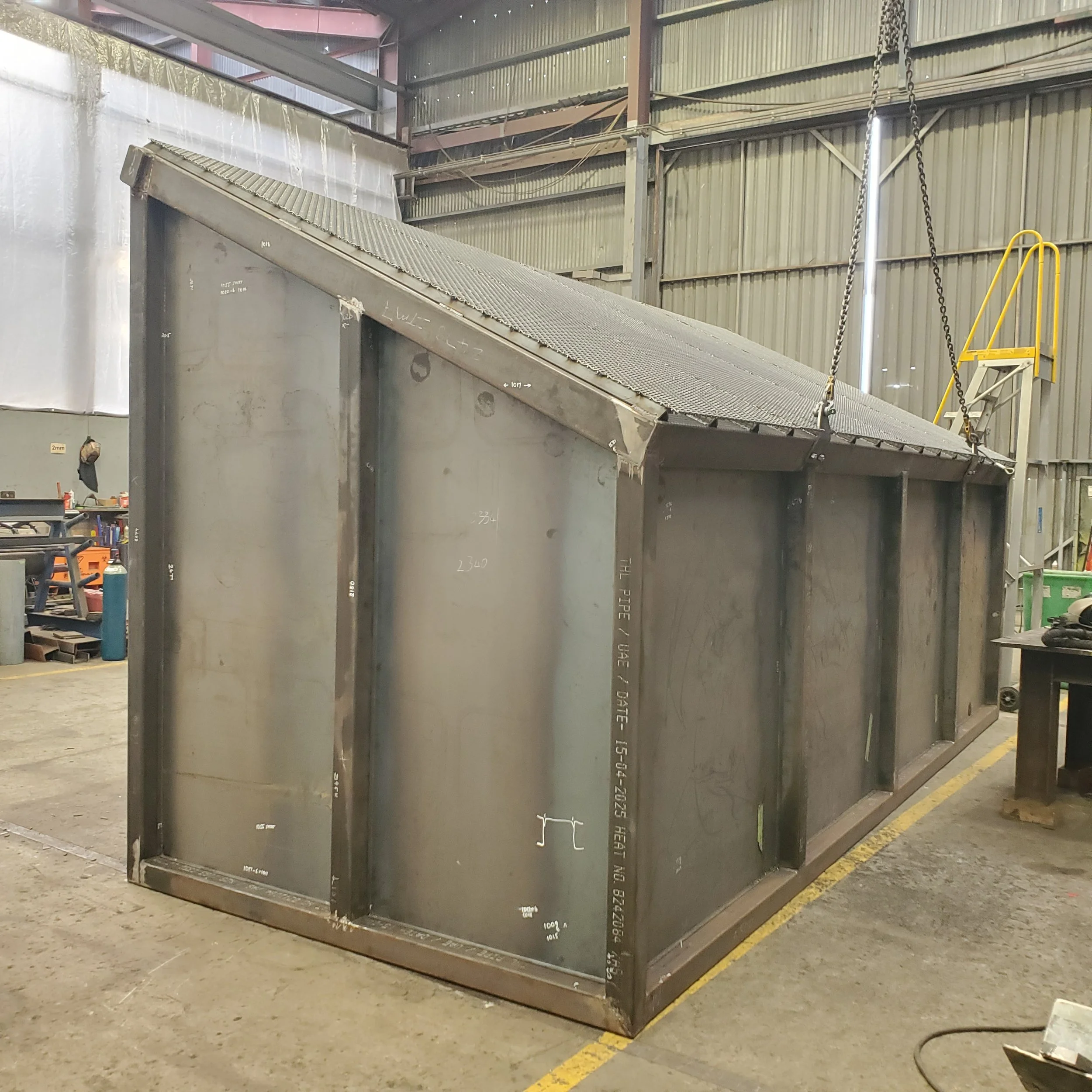 Superior Engineering Group - inclined fertiliser screener.