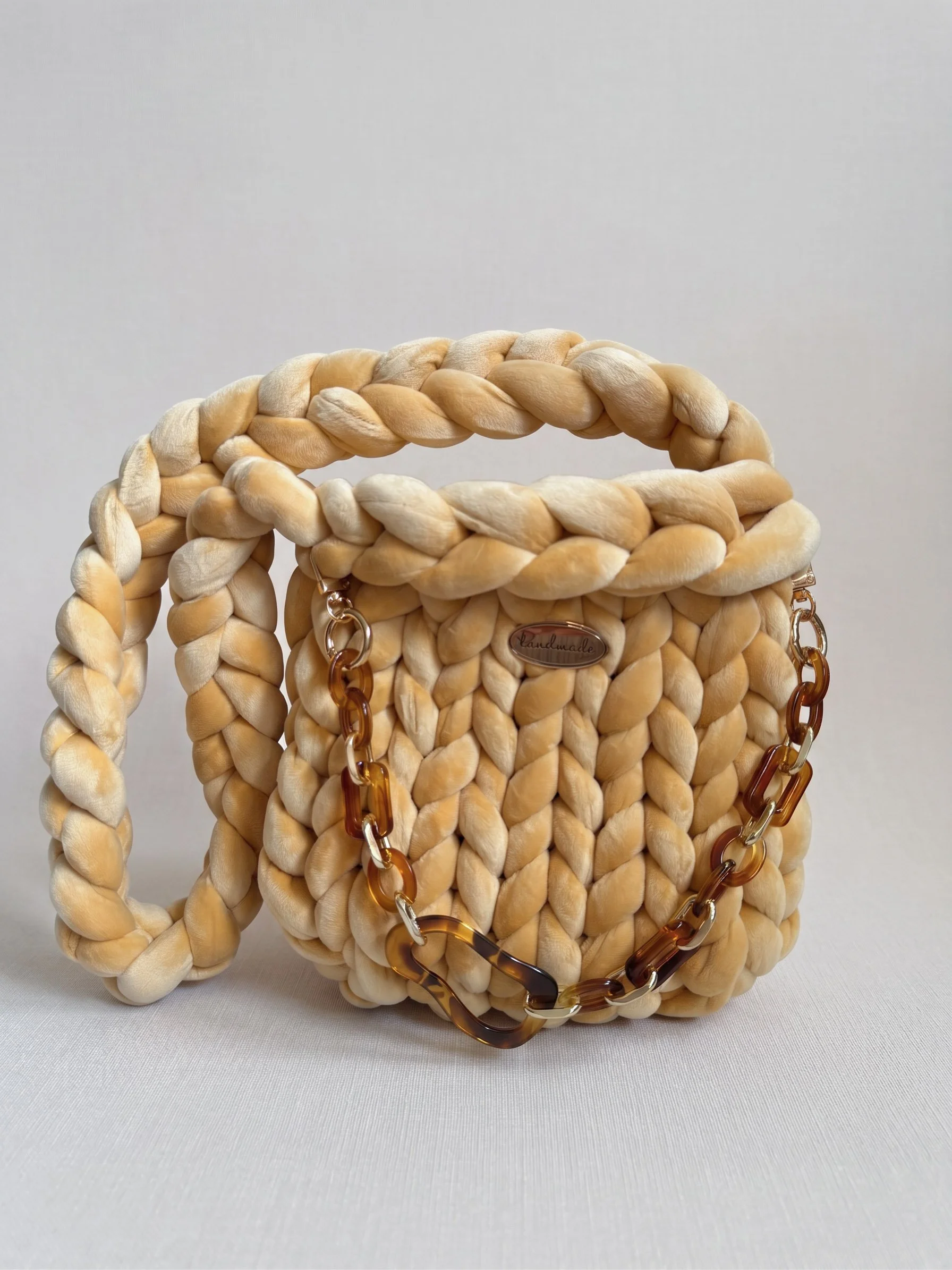 Cloud Carry Woven Ivory