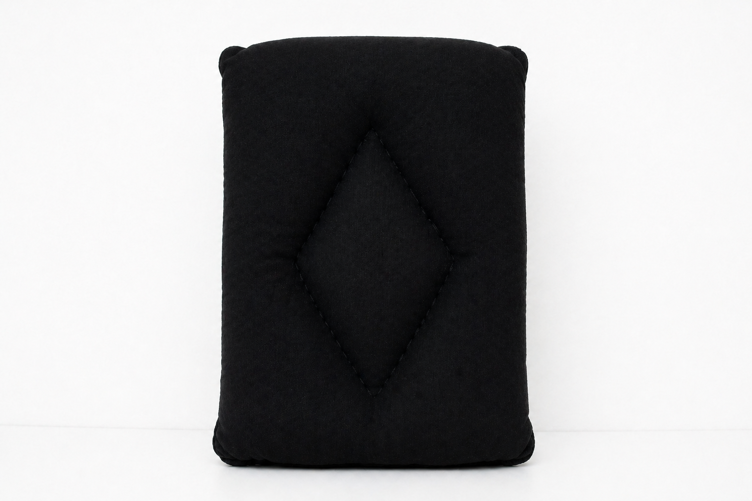 Midnight Knee