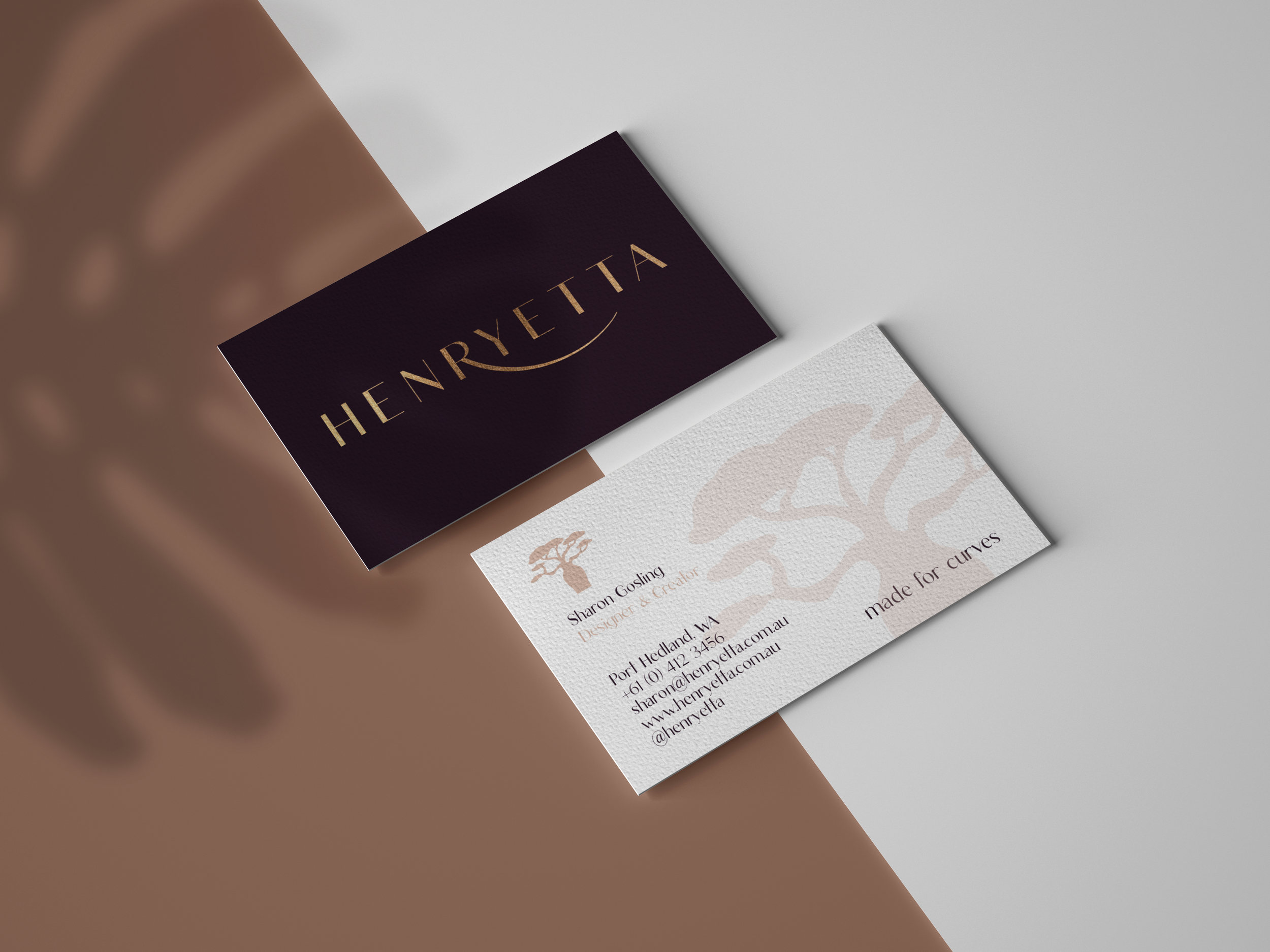 henryetta_bus card.png