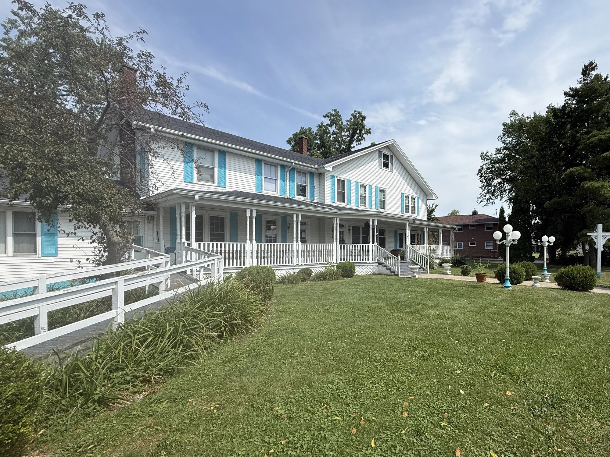 Front exterior of Crestwood East residential assisted living home in Battle Creek, Michigan.