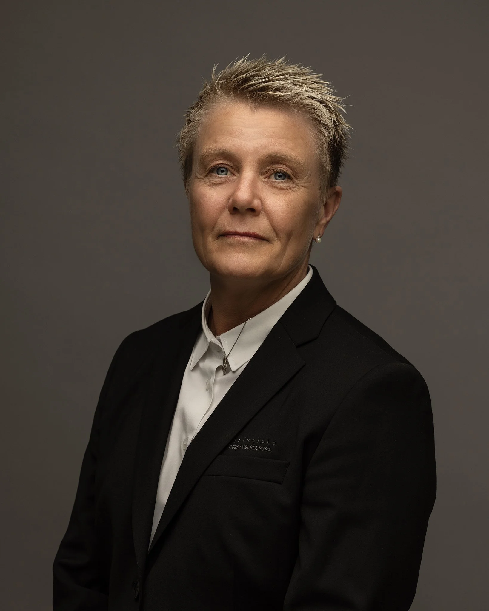 Tone Lise Loen, tilsett ved Hjelmeland Begravelsesbyrå