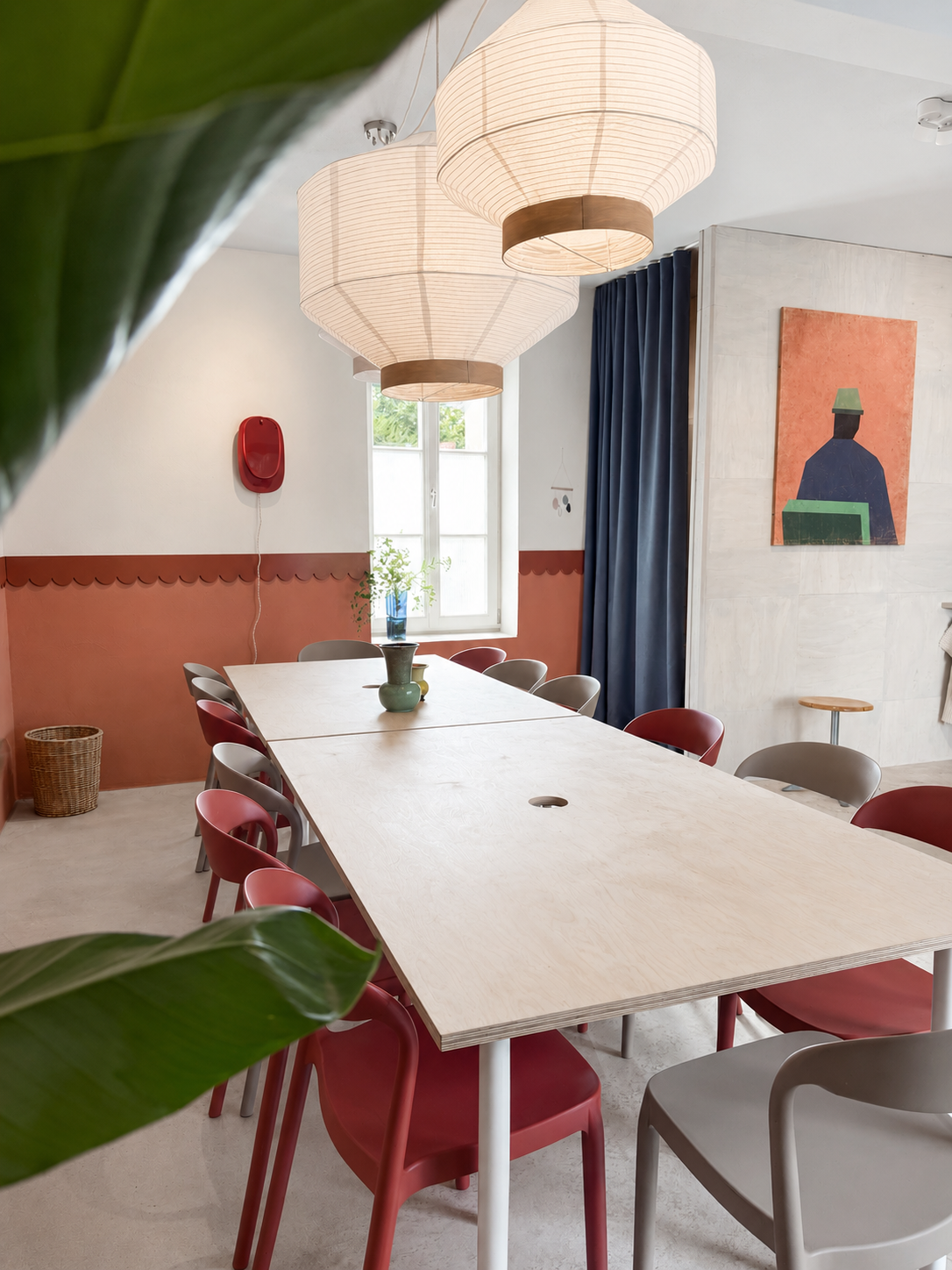 großer meetingtisch flexibel