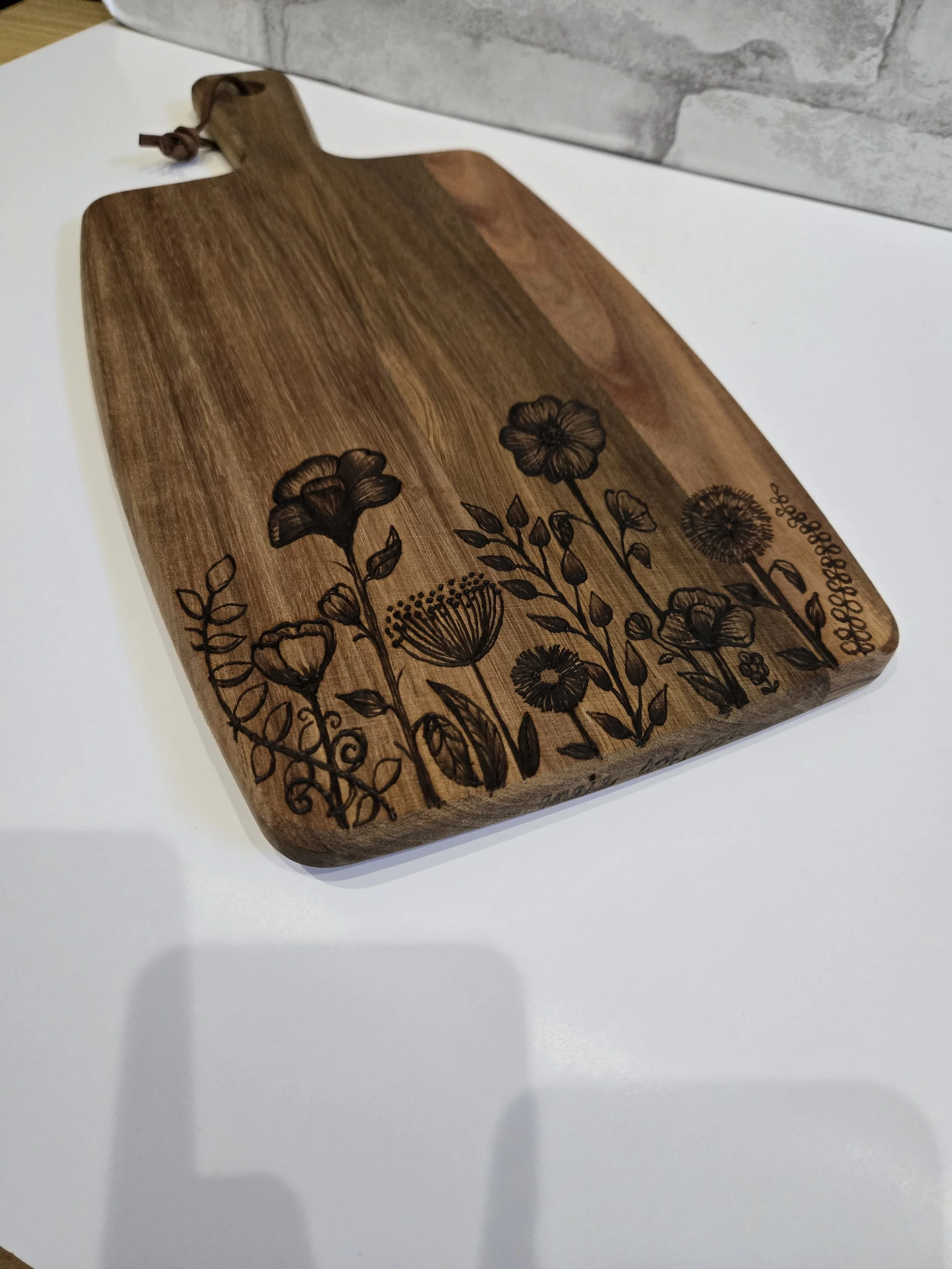 Paddle Charcuterie/Cutting Board with Freehand Pyrography, Acacia