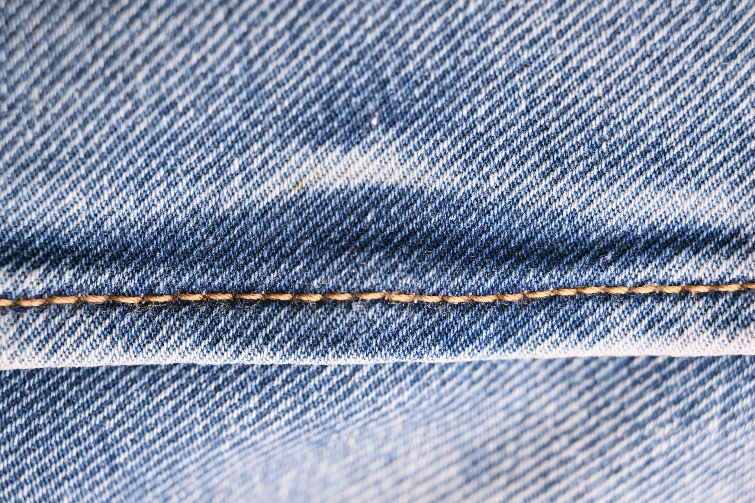 Shorten Trousers (plain hem)