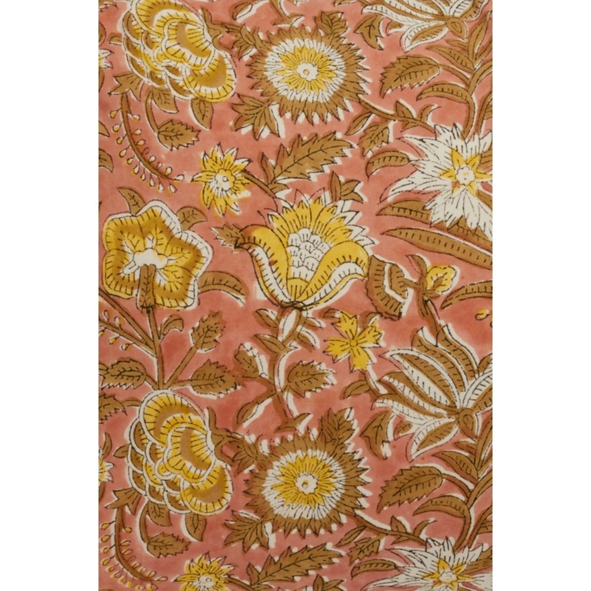 table-cloth-nerhu-pink-lifestyle.jpeg