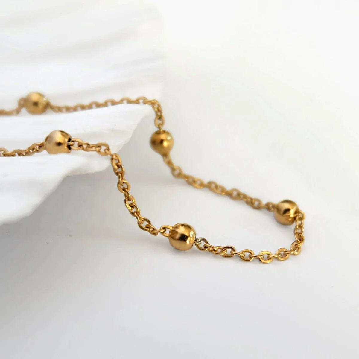 Satellite Layering Chain Necklace