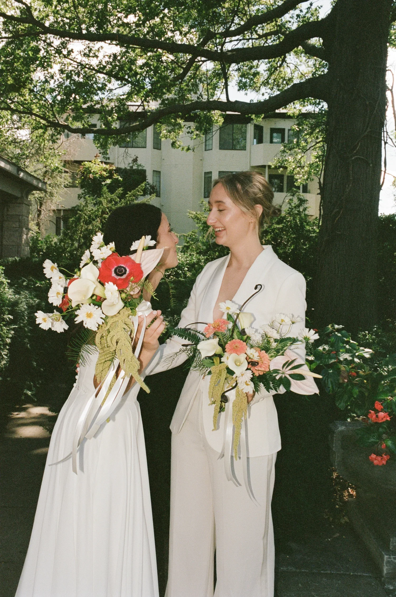 Daya and Ellie at The Simpson House