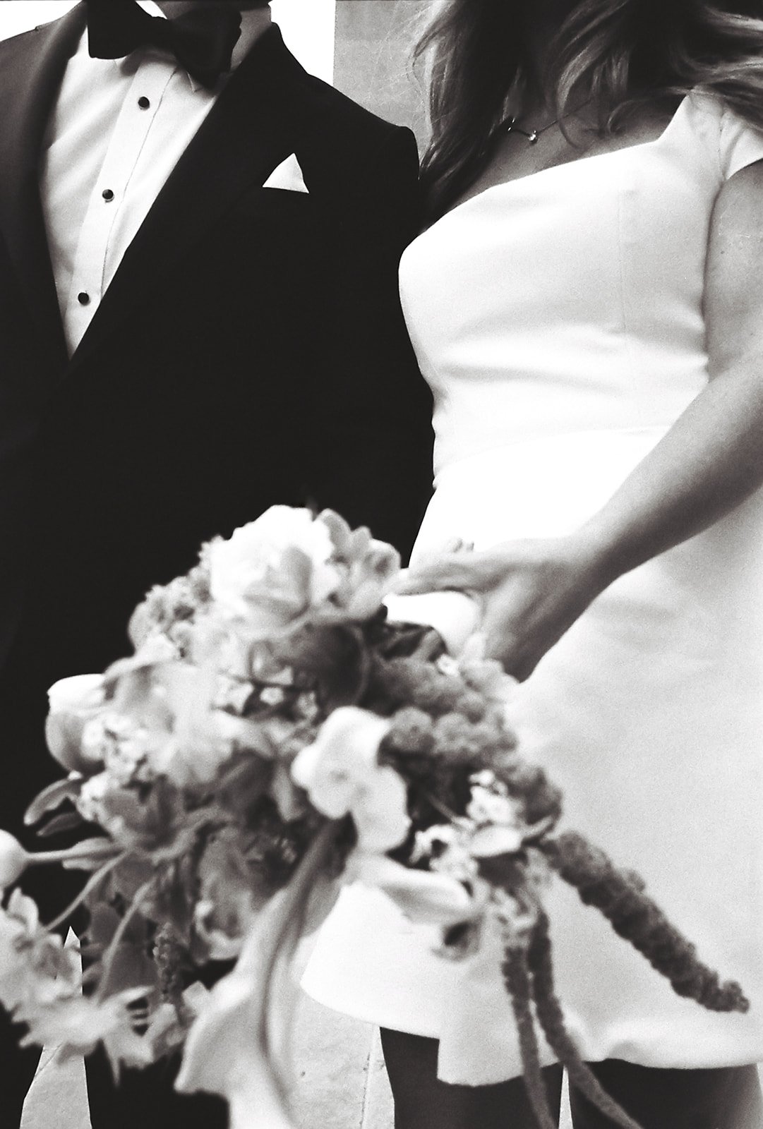 courthouse wedding a la carte wedding flowers elopement bouquet spring wedding flowers the cottage rose full service wedding florist kansas city crossroads kaley from kansas fox and pearl