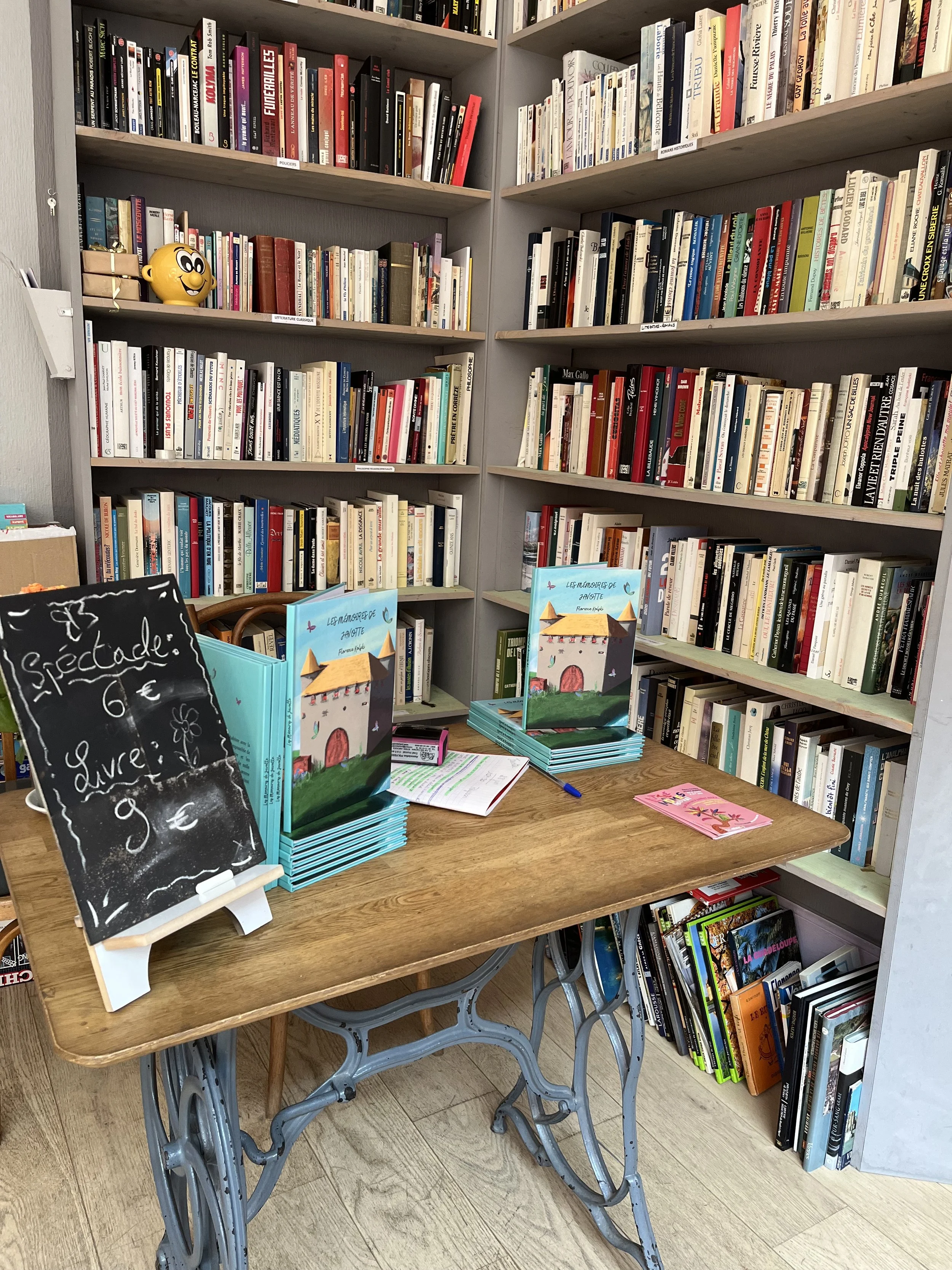 JAVOTTE_LIVRES.jpeg