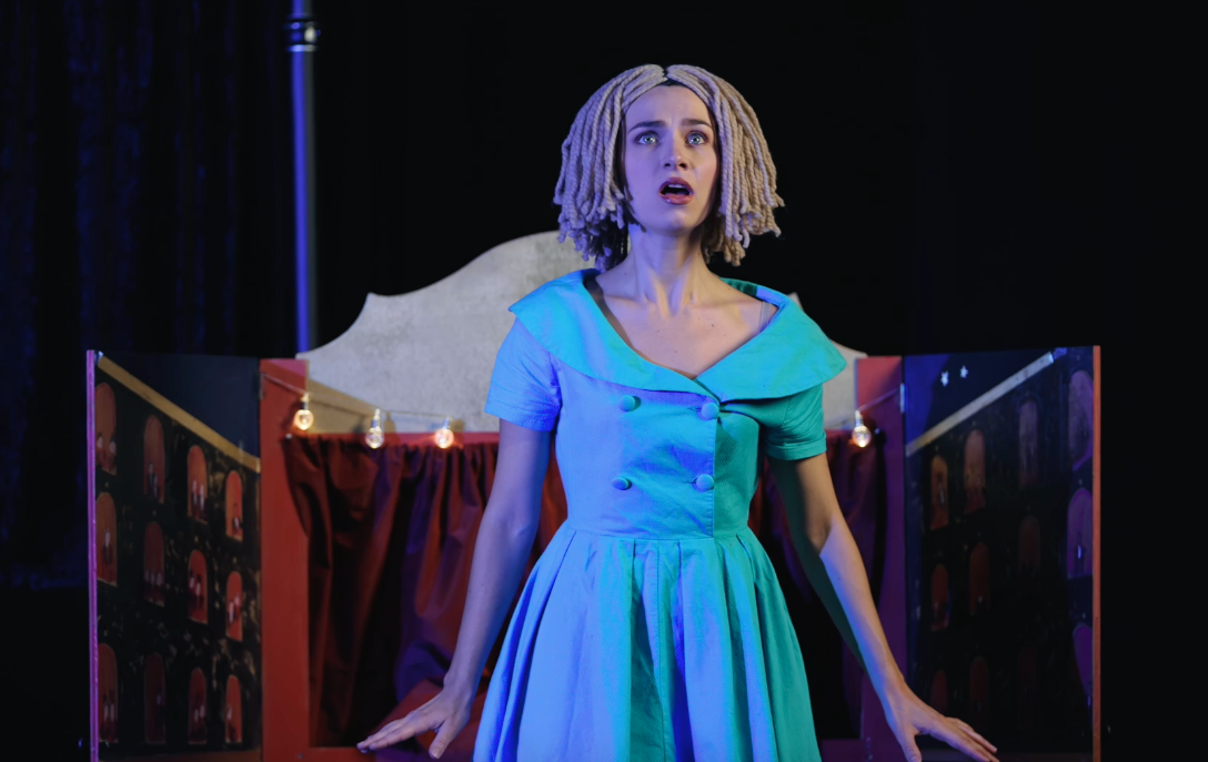 LILYPOUCE CHANTE !