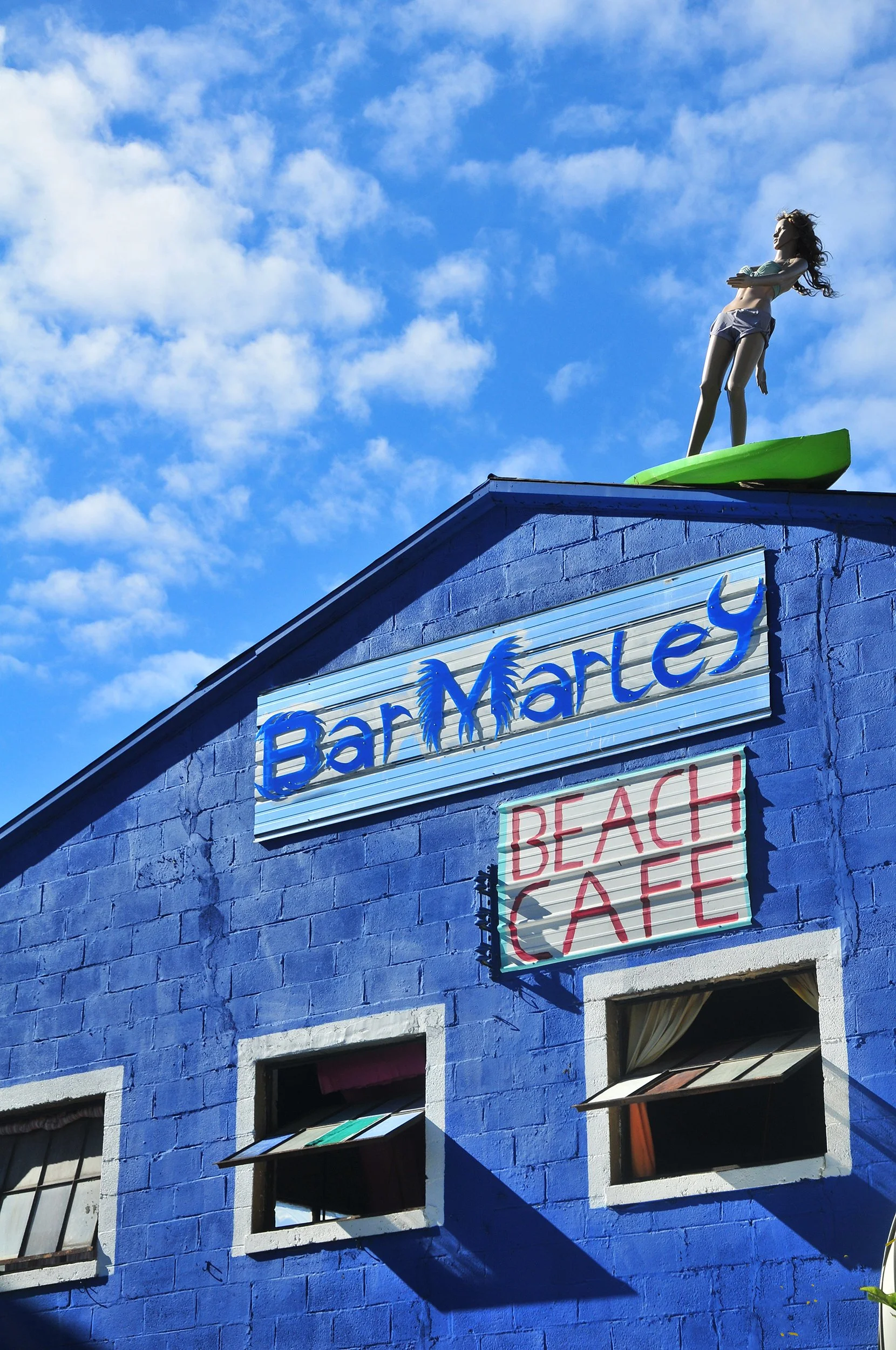 BarMarley.JPG