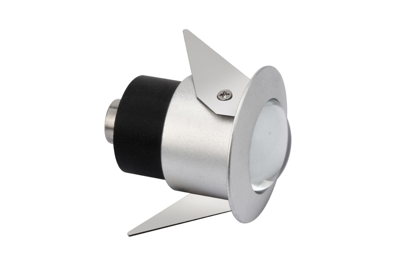 EF-007