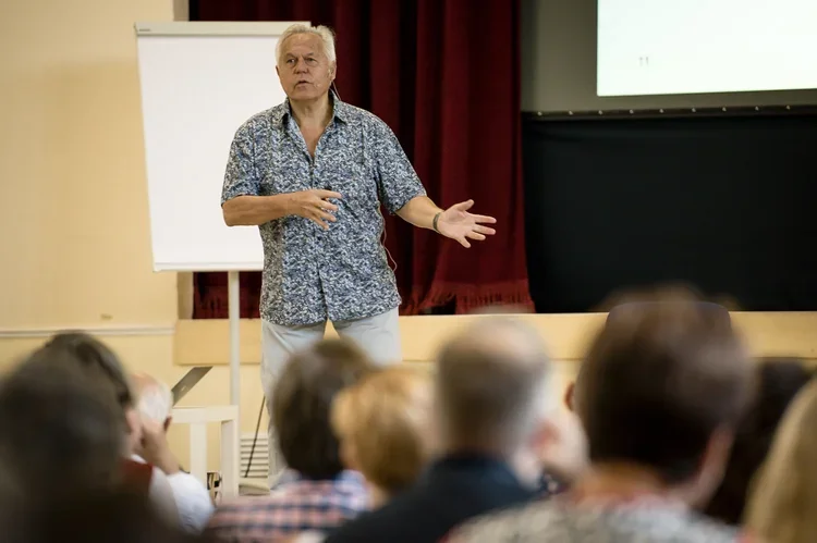 30_Dr_Gunther_Schmidt_Kongress_mfsc18.webp