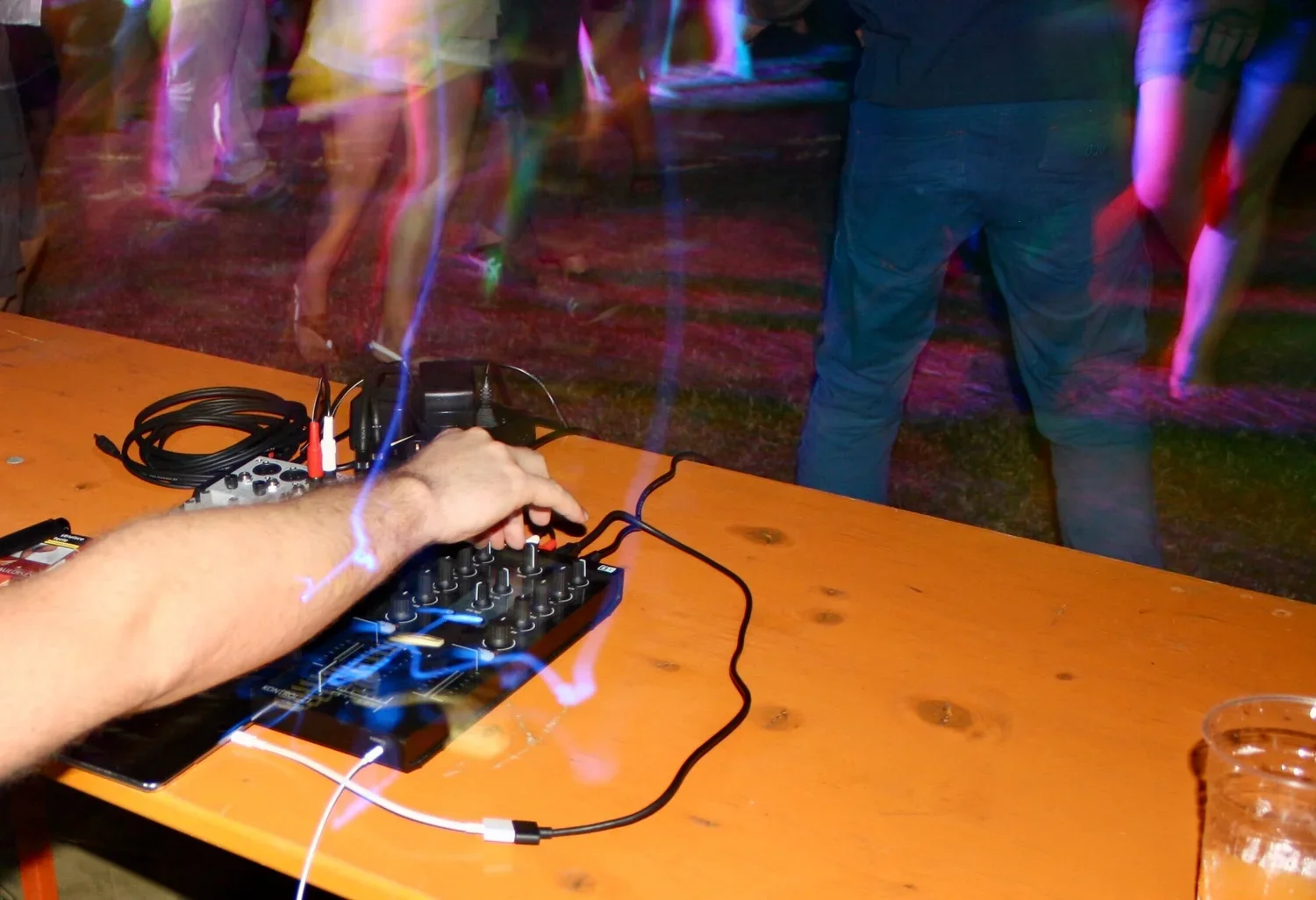 16_mfsc19_Poolparty_W2_10.webp