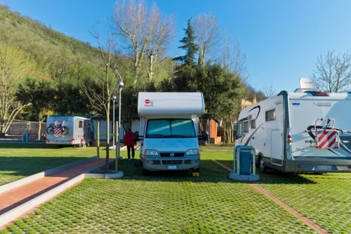 Camping-MM_4.webp
