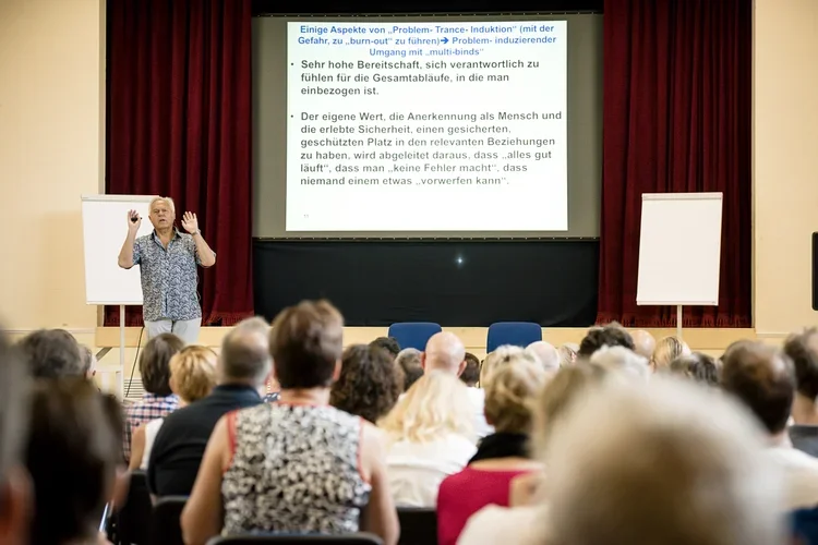 31_Dr_Gunther_Schmidt_Kongress_mfsc18.webp
