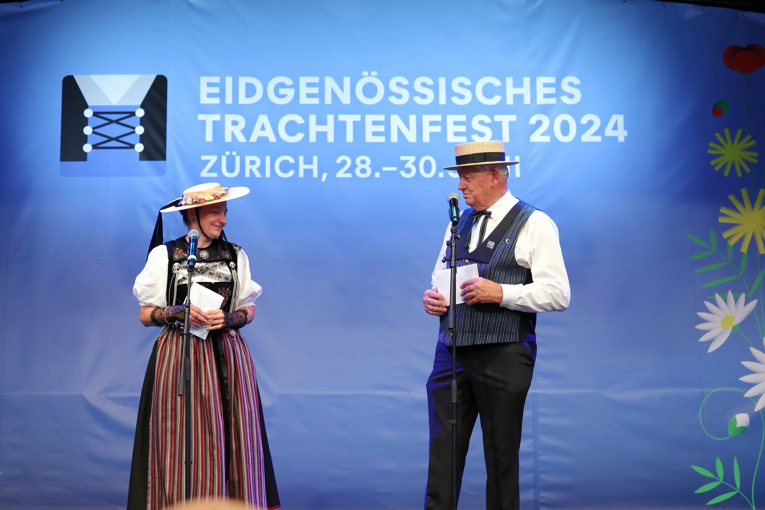 AW013173.JPG