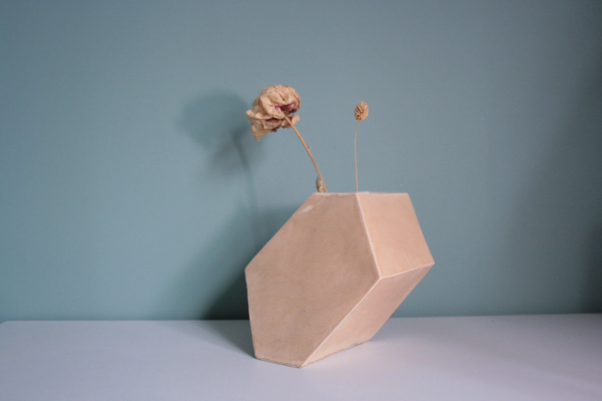 CWC Ceramics Rhombus pot beige.JPG