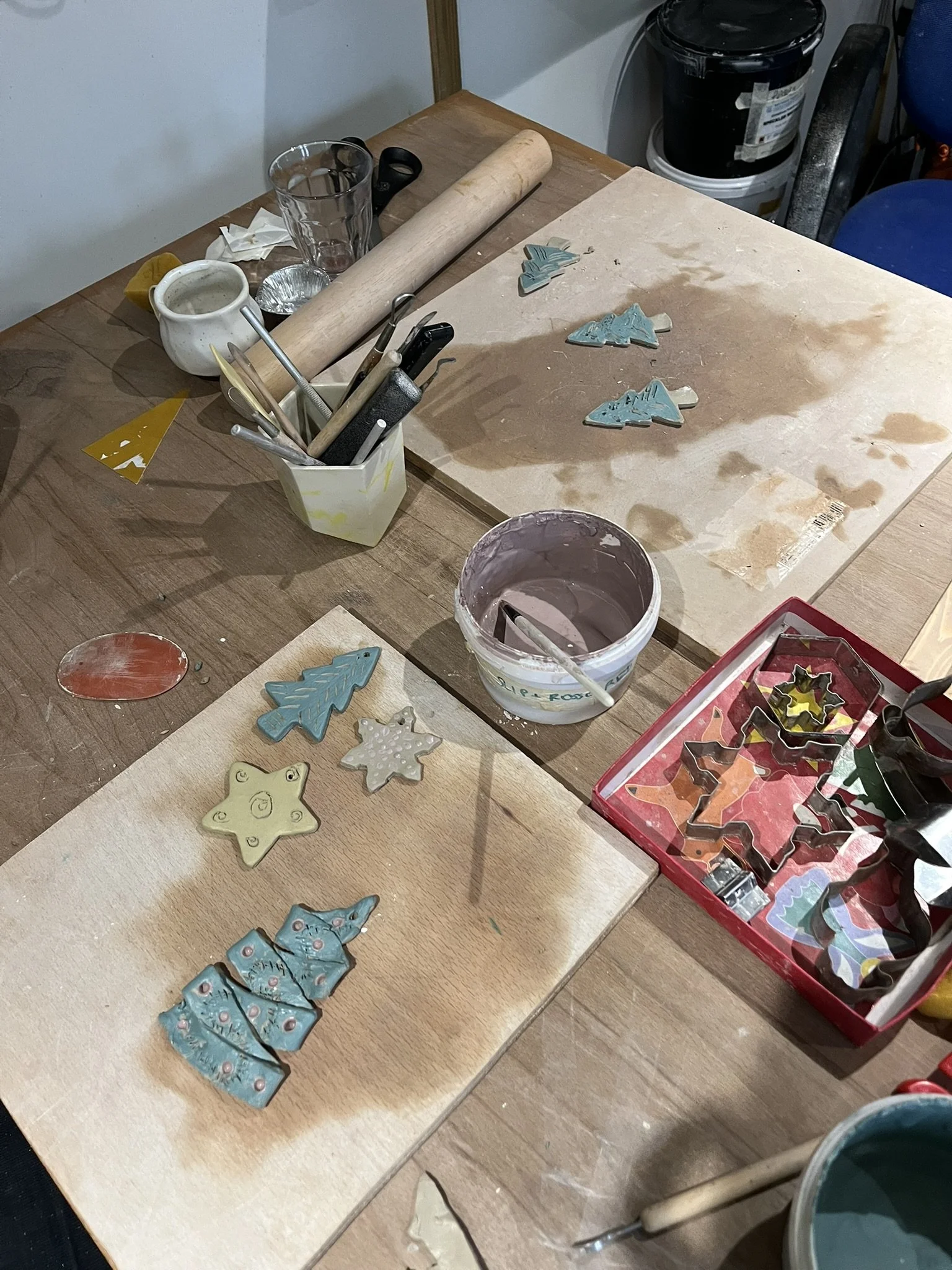 Christmas pottery class (5).JPEG