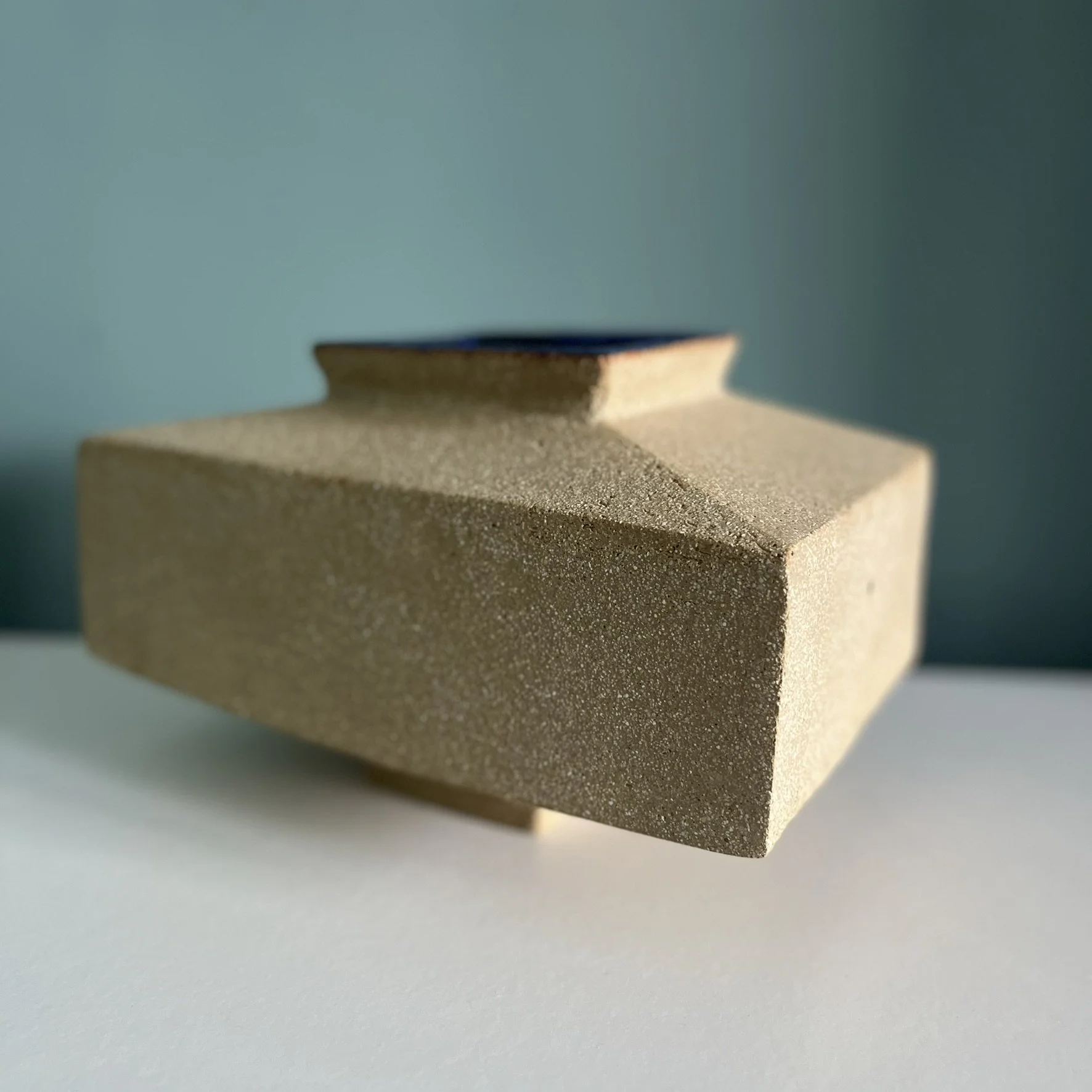 Rectangular Sanded Pot