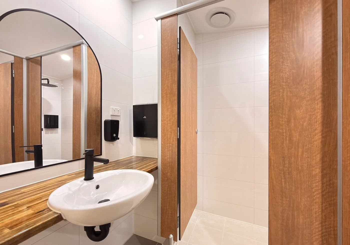 Shared Male Bathroom 1 700x490.jpg