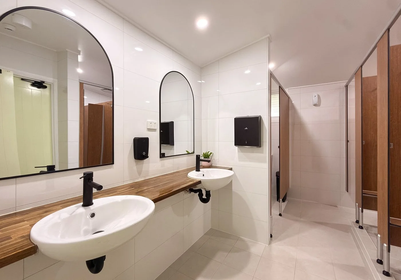 Shared Female Bathroom 1 700x490.jpg