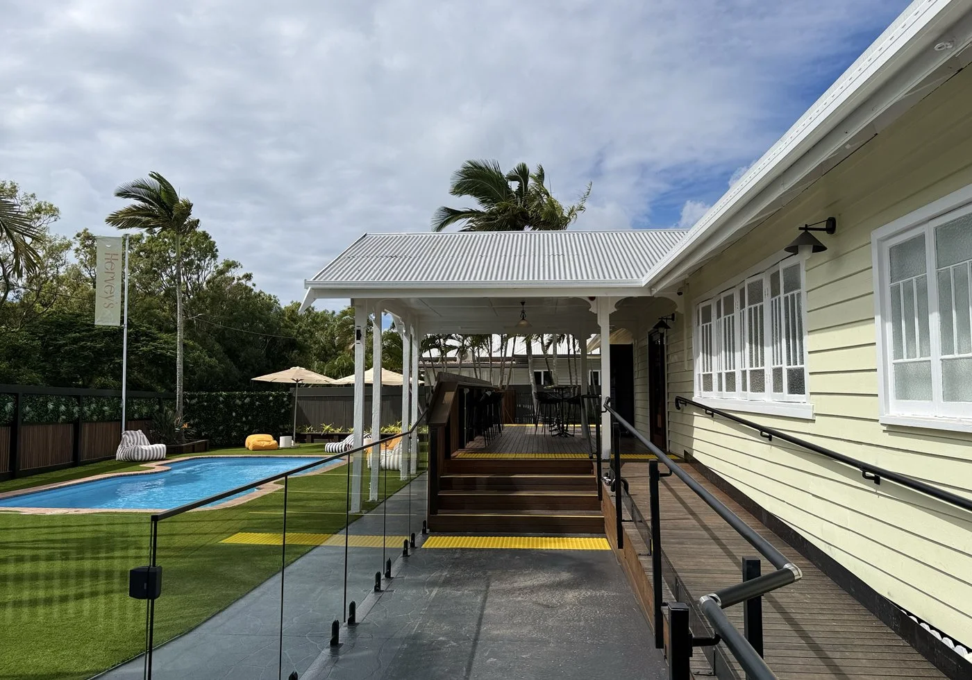 Entrance 1 700x490.jpg