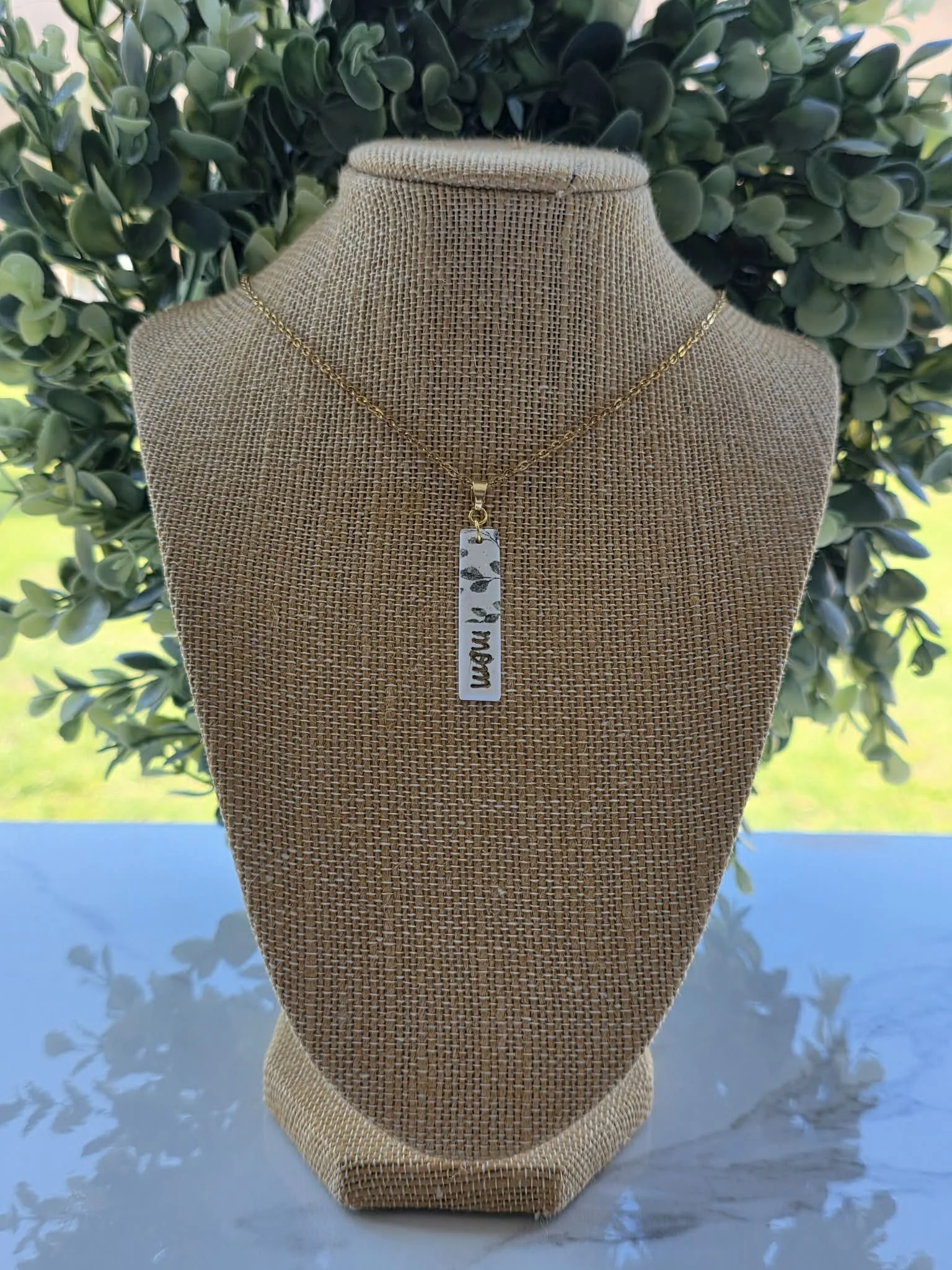 MOTHER'S & GRANDMOTHER'S BOTANICAL NECKLACE