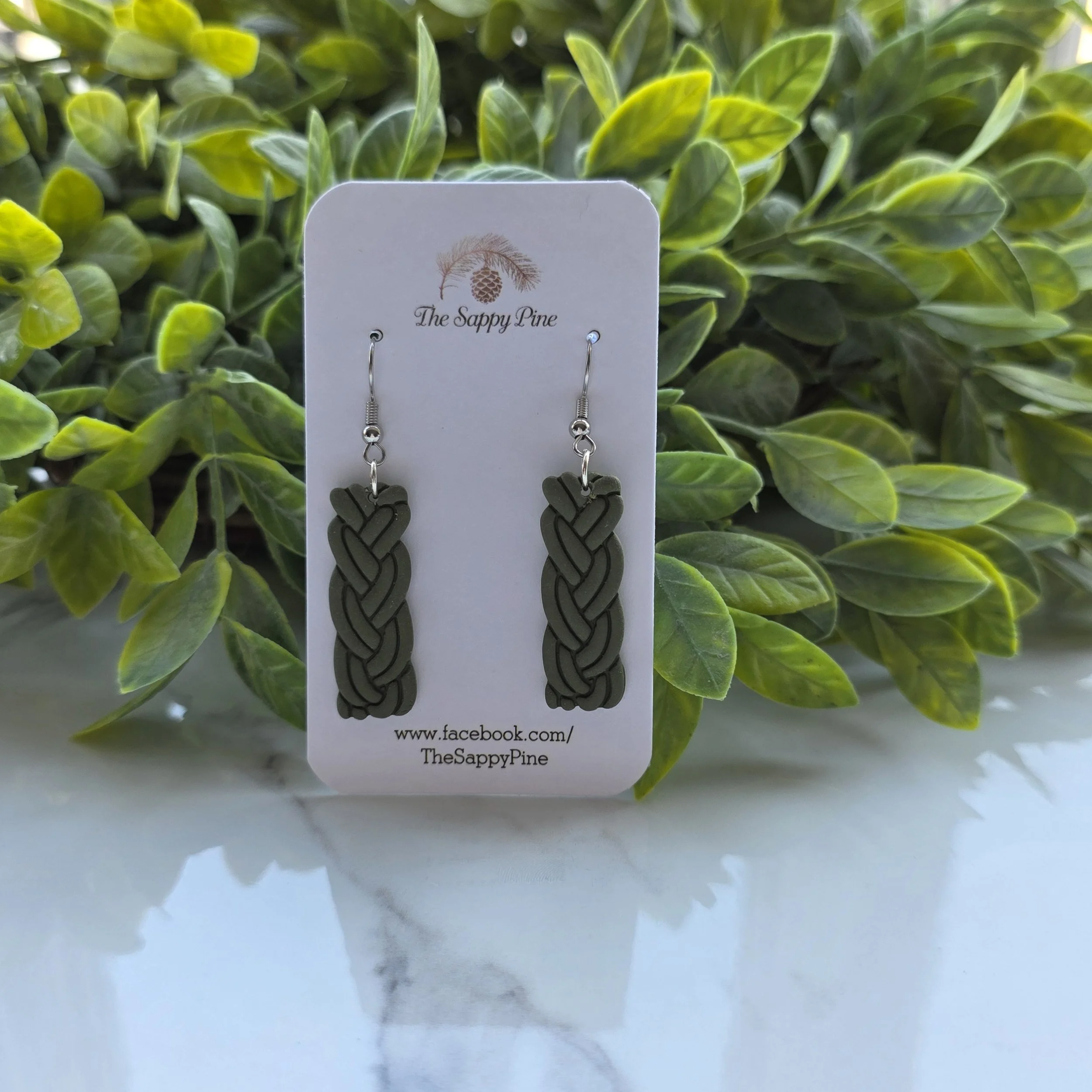 DARK GREEN CELTIC BRAID DANGLES - in Silver