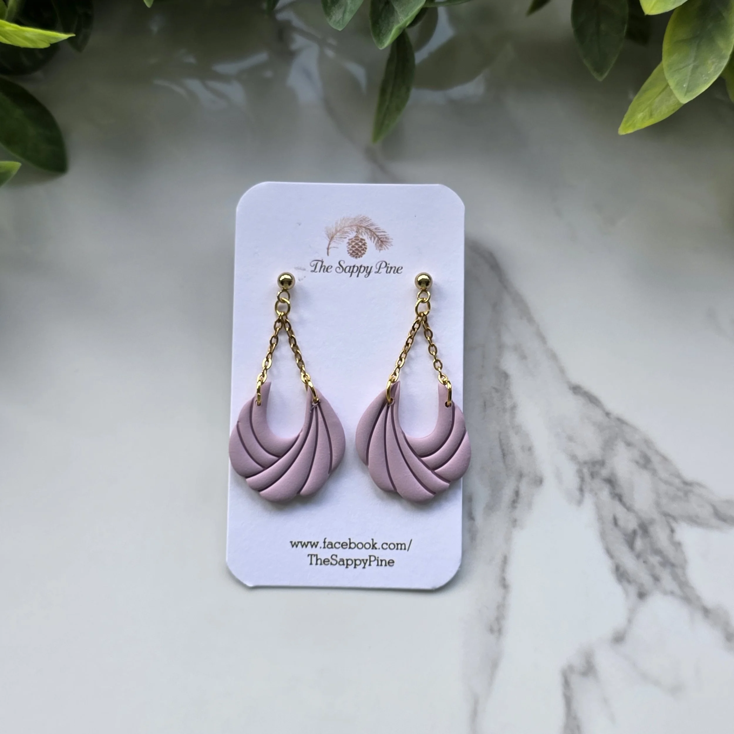 SPRING COLLECTION SCALLOP DANGLES - Dusty Lilac in Gold